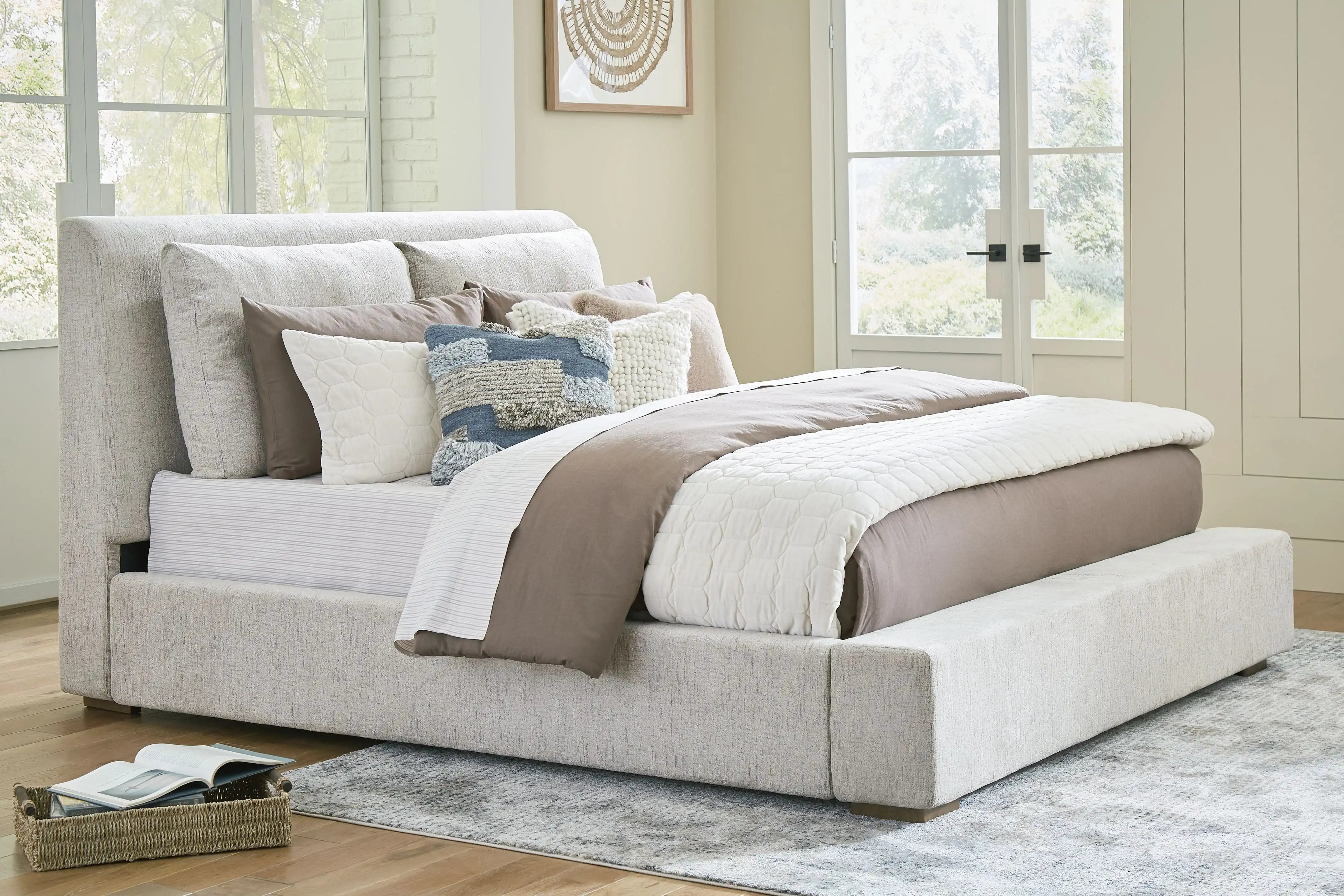 Cabalynn - Upholstered Bed - Best Buy Furniture