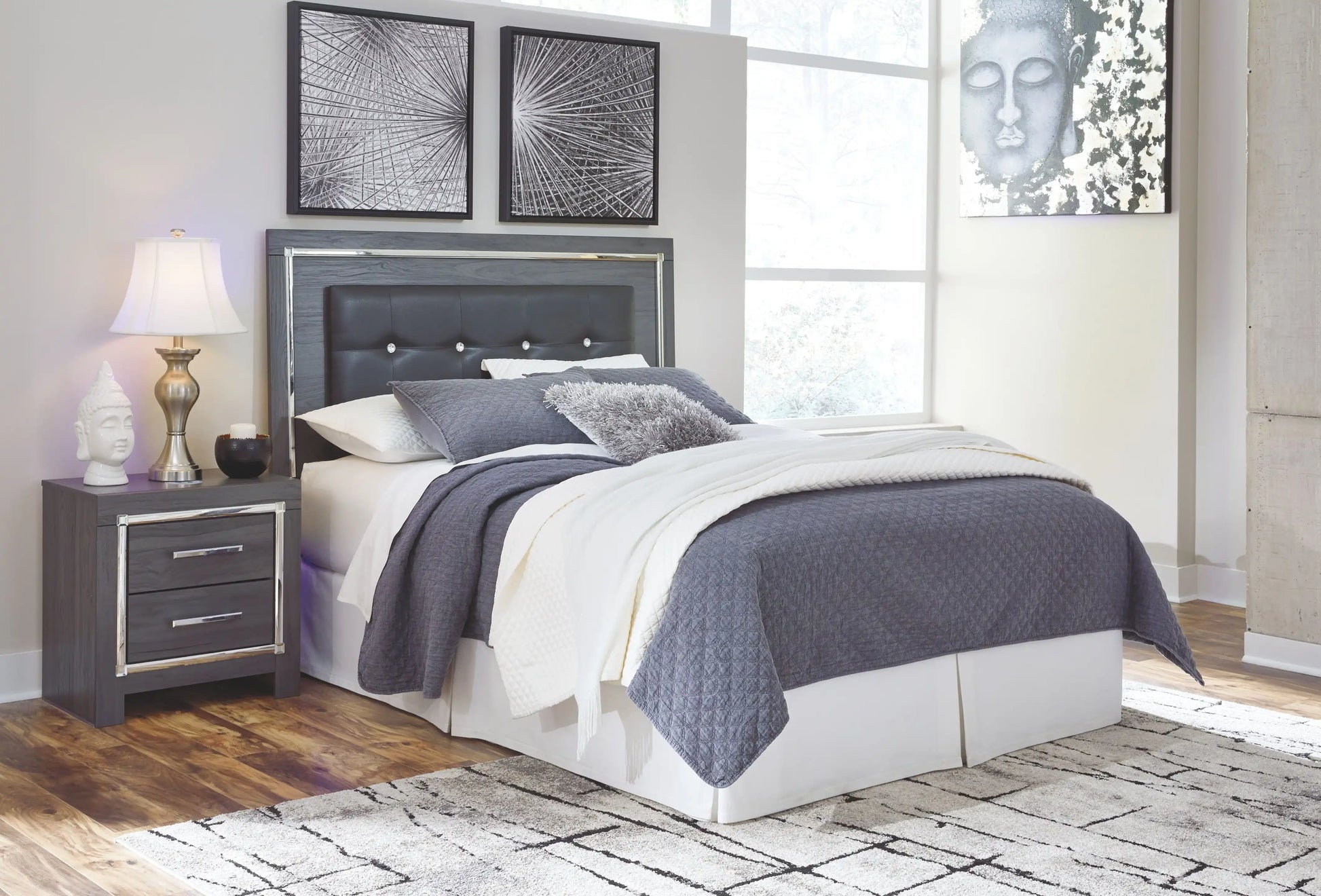 Lodanna - Upholstered Panel Bed - Best Buy Furniture