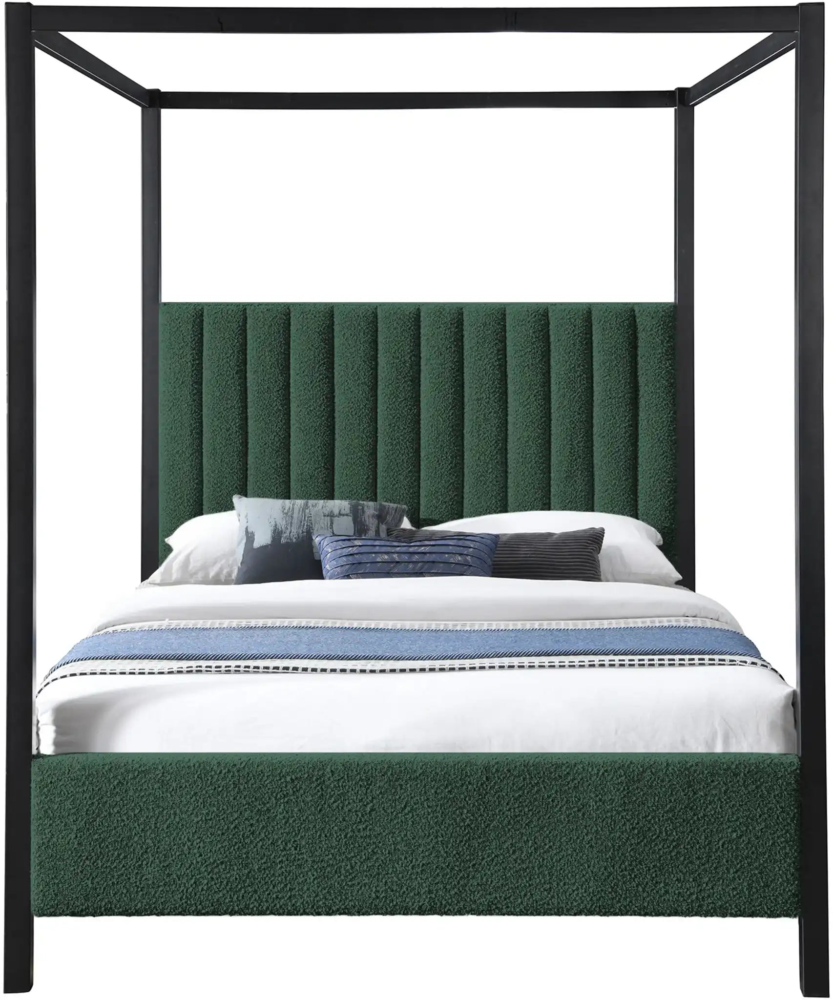 Kelly - Bed