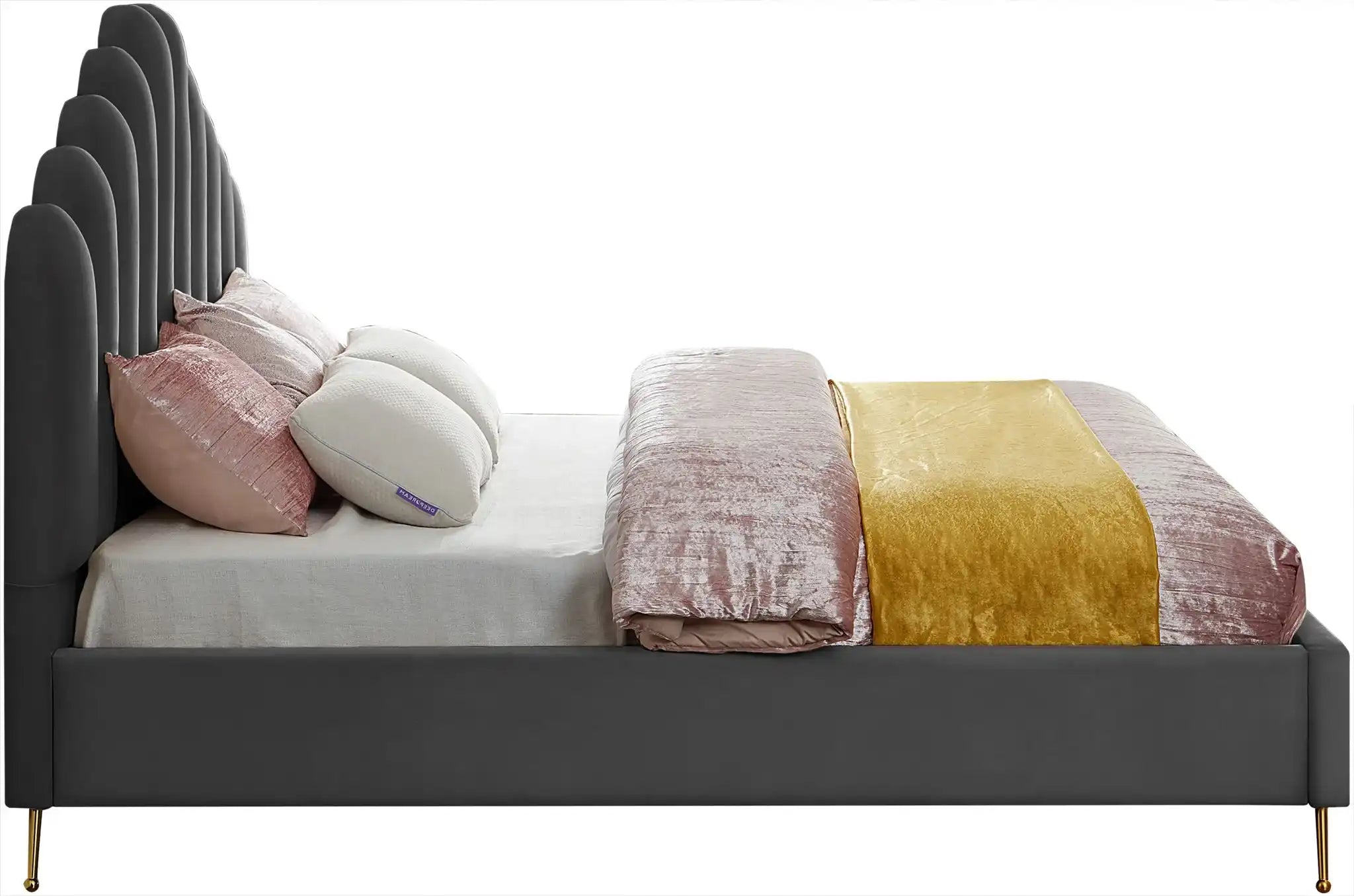 Lily - Bed