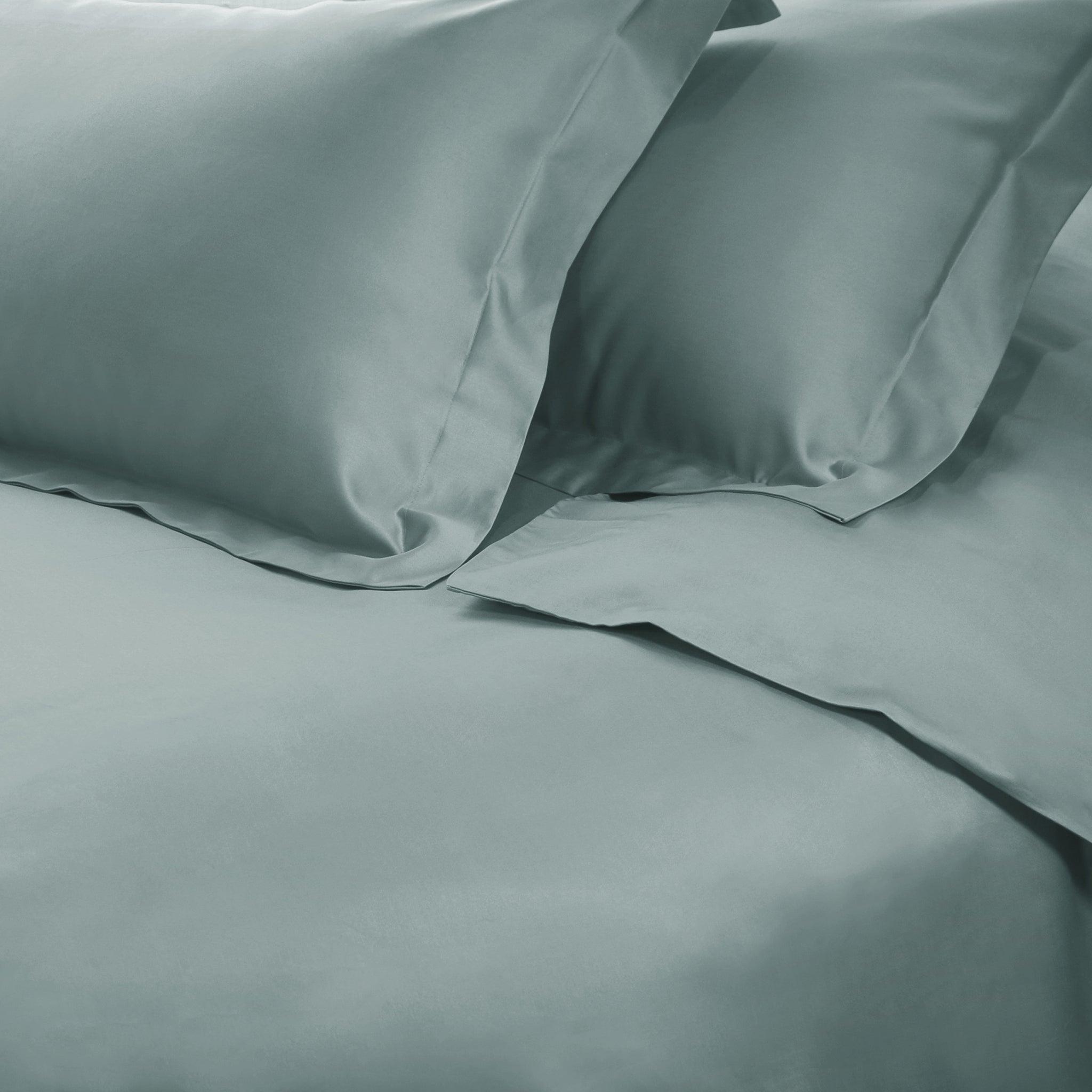 Egyptian Cotton 650 Thread Count Modern Solid Duvet Cover Set - Egyptian Cotton Duvet Cover Set by Superior