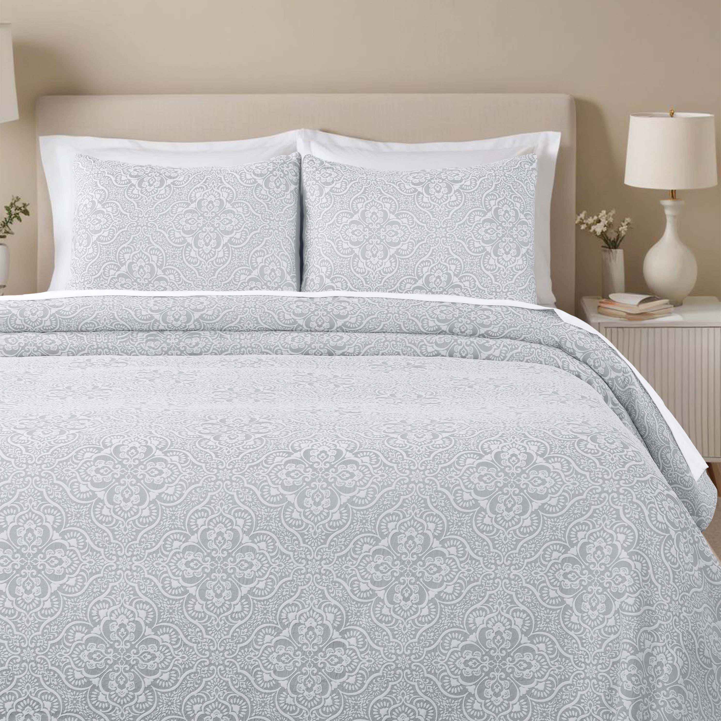 Enzy Medium Weight Floral Matelasse 3 Piece Bedspread Pillow Sham Set - Bedspread by Superior Brand