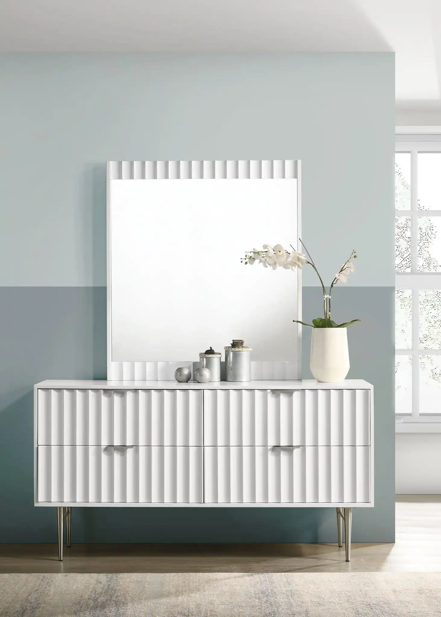 Modernist - Mirror With Stainless Steel Base - White