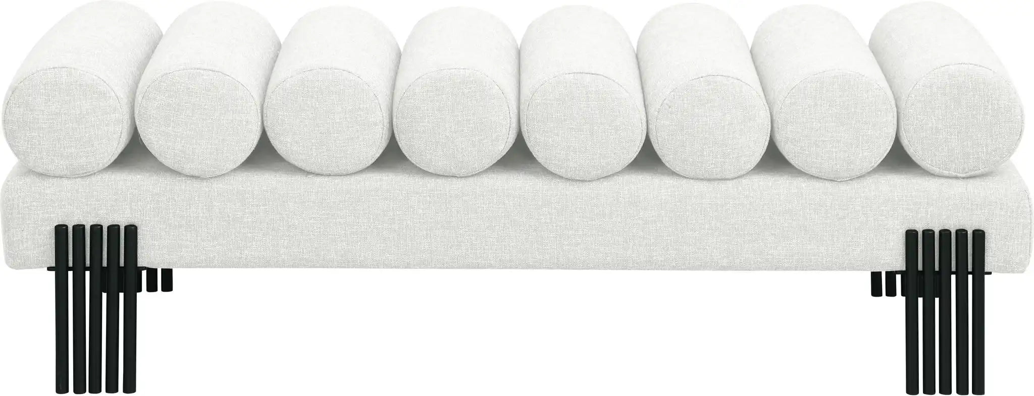 Akeela - Bench