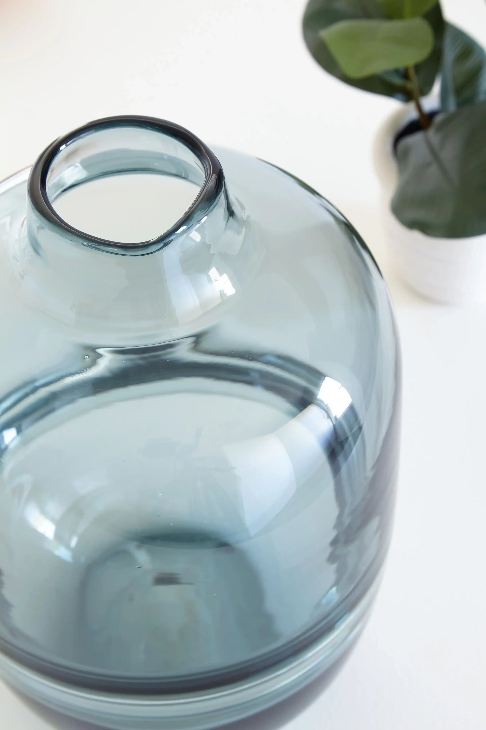 Lemmitt - Vase - Teal - Best Buy Furniture