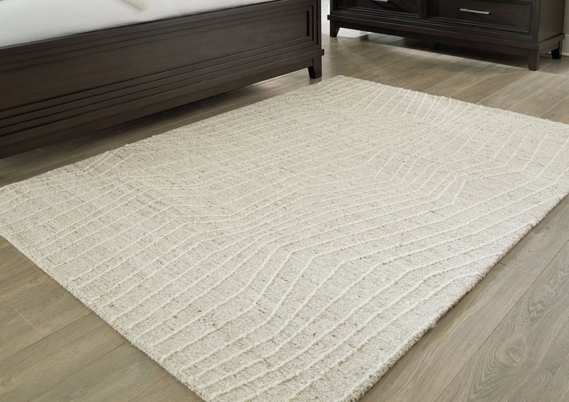 Varahill - Rug - Best Buy Furniture