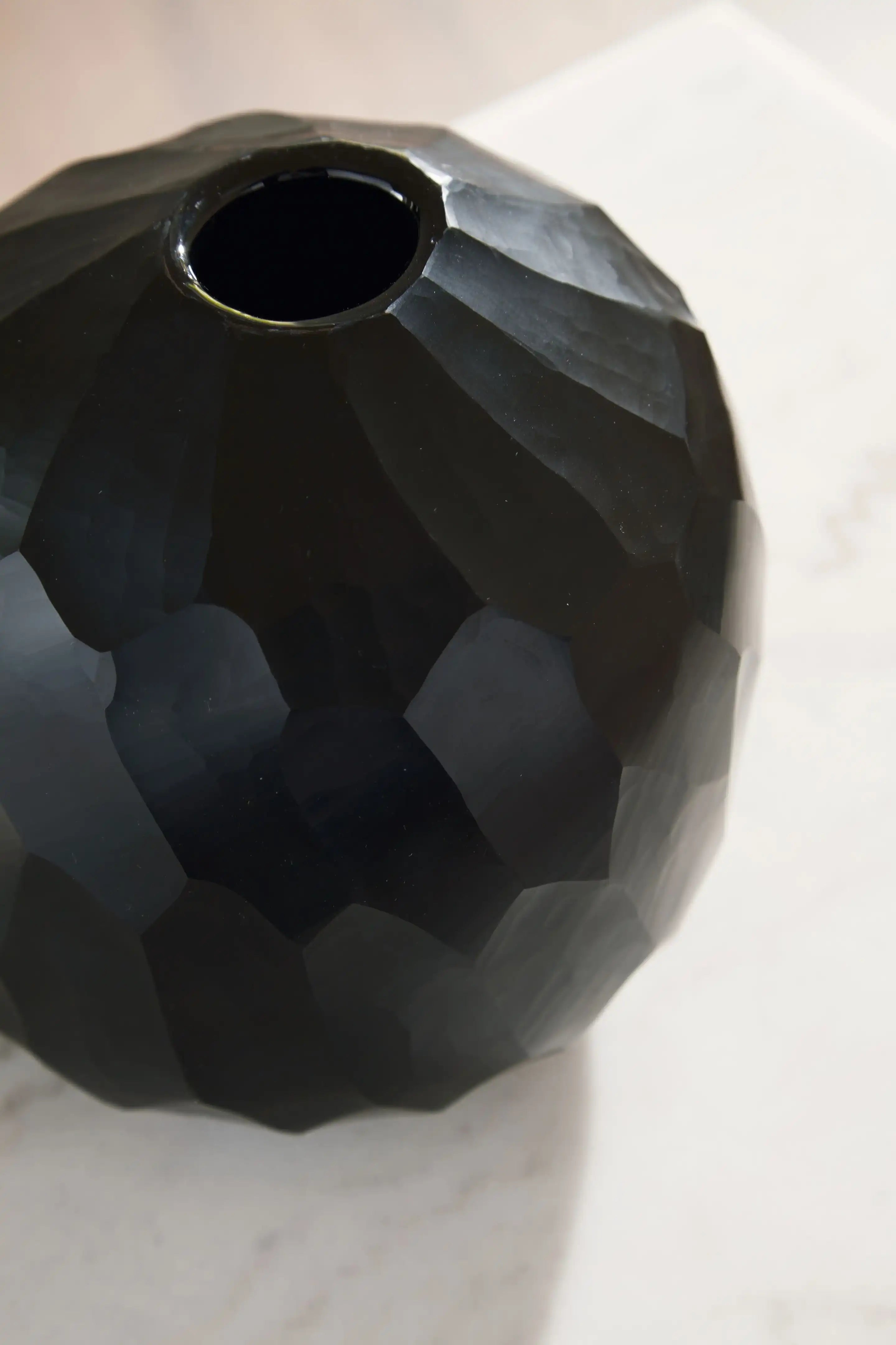Ryanford - Vase - Best Buy Furniture