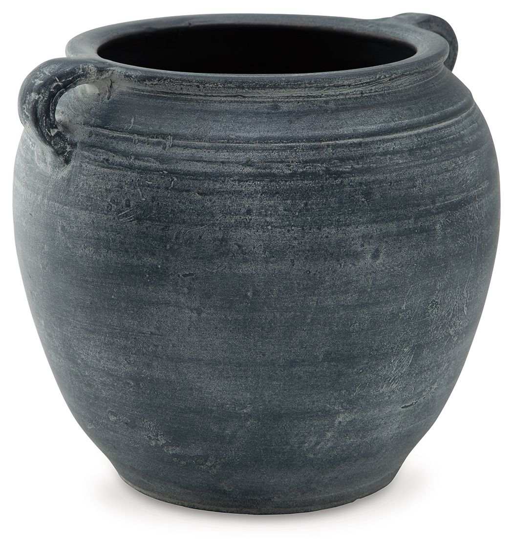 Meadie - 9" Vase - Best Buy Furniture
