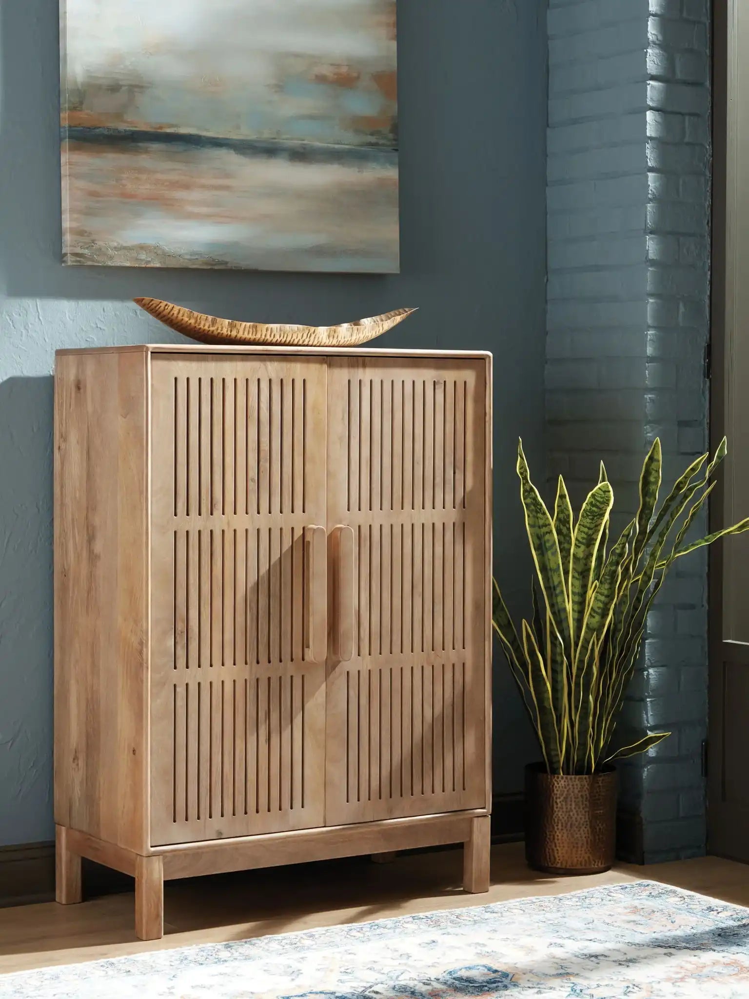Pellamour - Bar Cabinet - Natural Brown - Best Buy Furniture