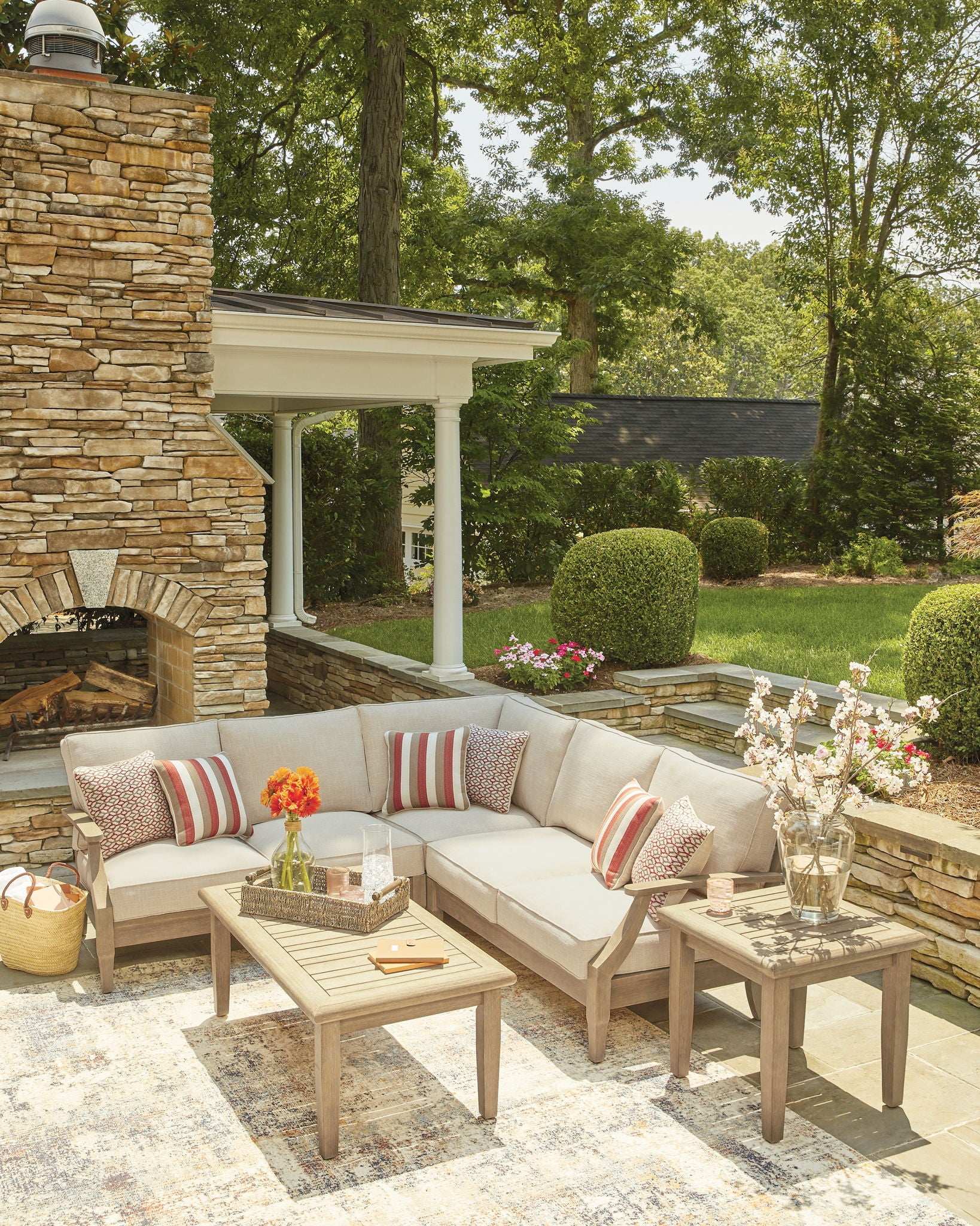 Clare View - Outdoor Sectional - Best Buy Furniture
