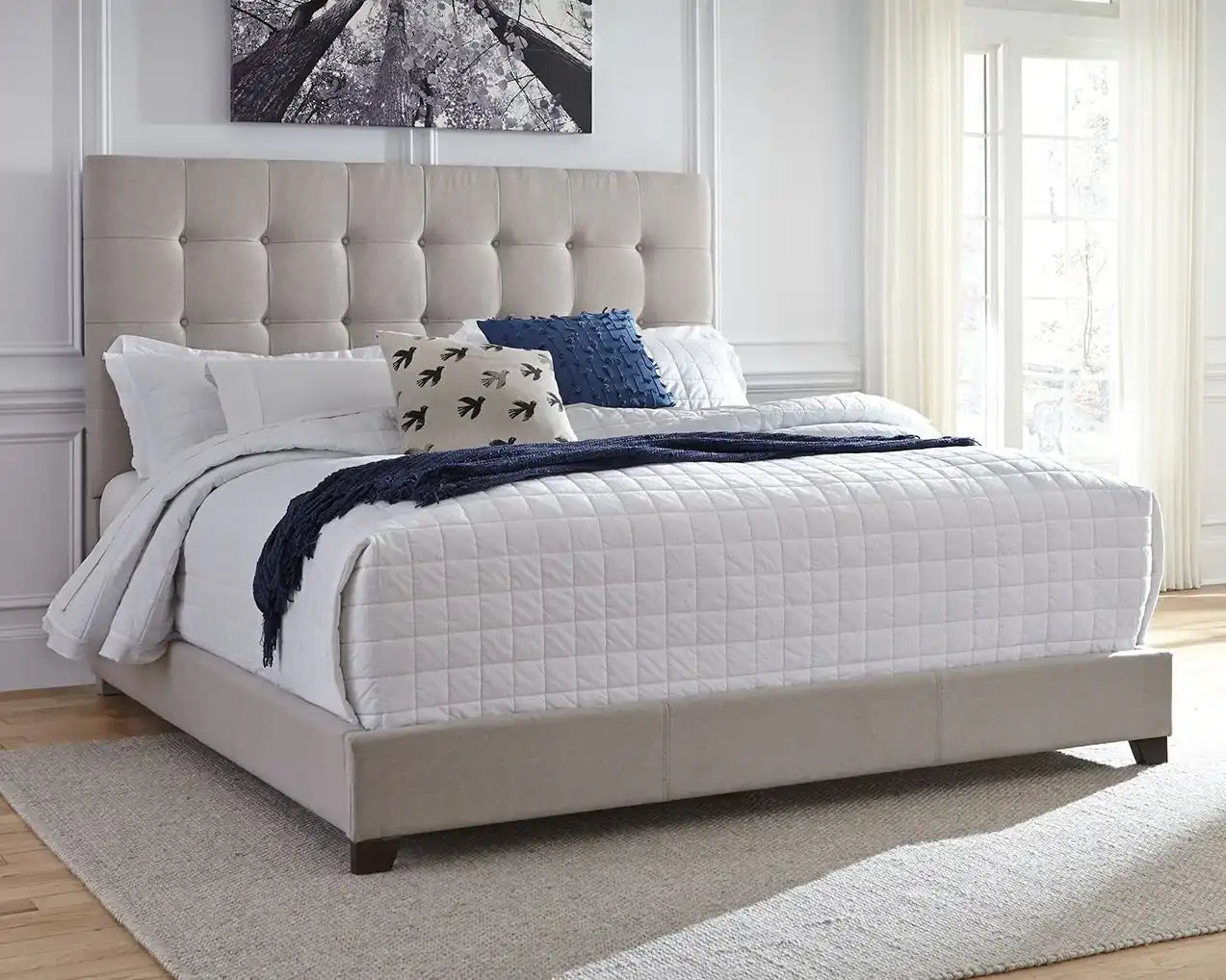 Dolante - Upholstered Bed - Best Buy Furniture