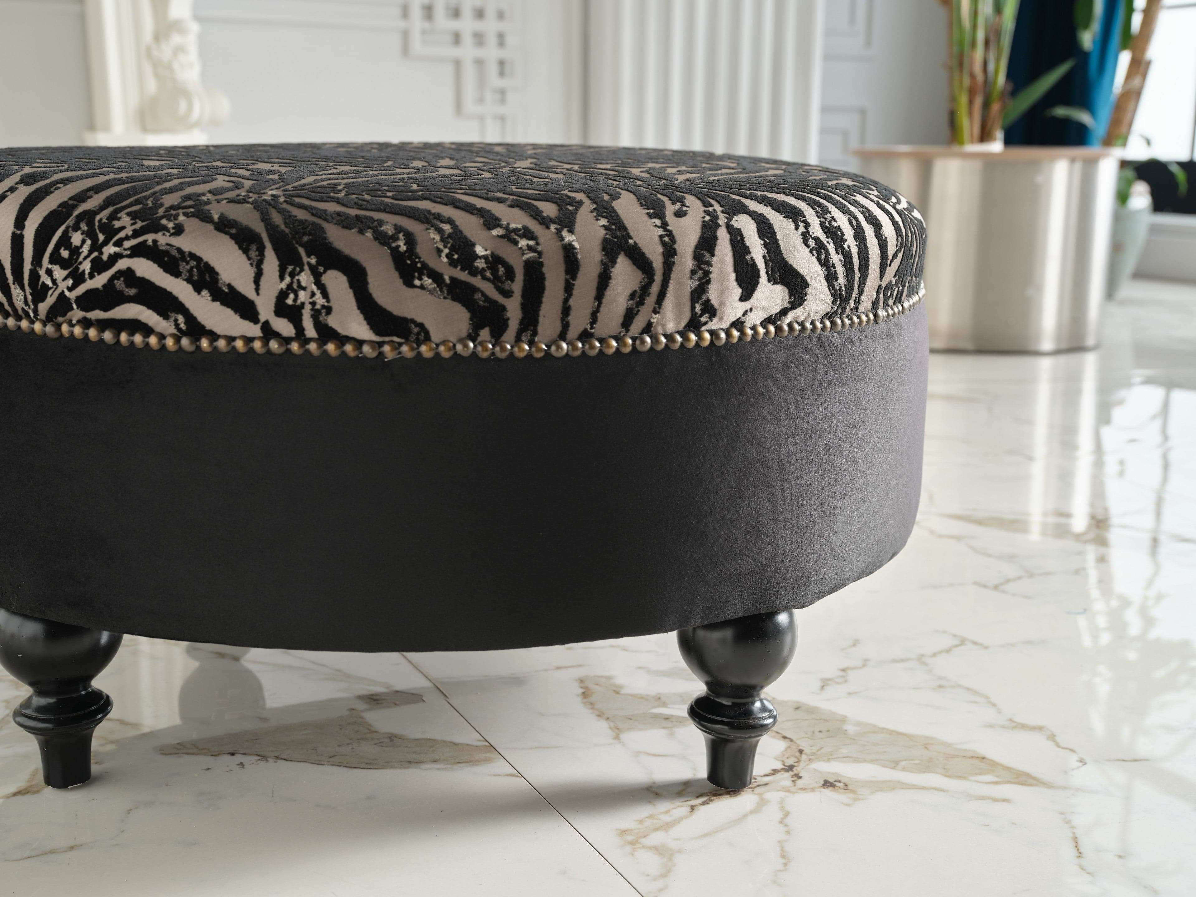 Gaze Ottoman - Best Buy Furniture