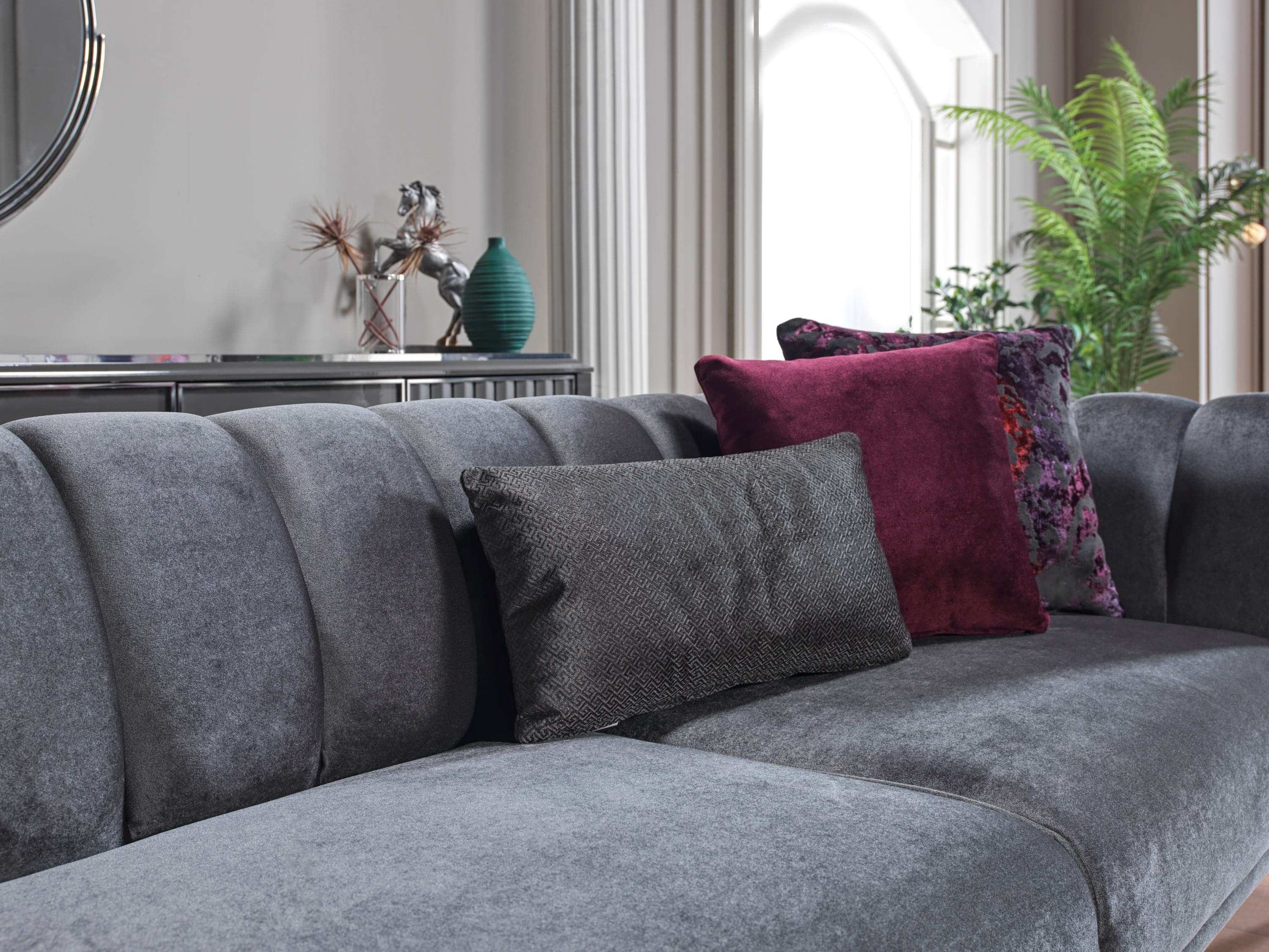 Gravita 92" Wide Sleeper Sofa – Modern Comfort & Functionality - Best Buy Furniture