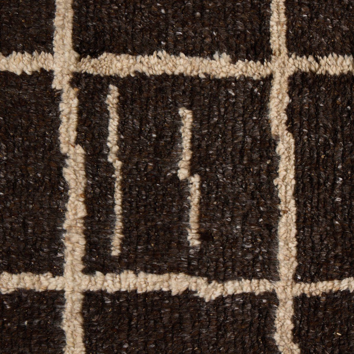 Sumlin Hand-knotted Rug