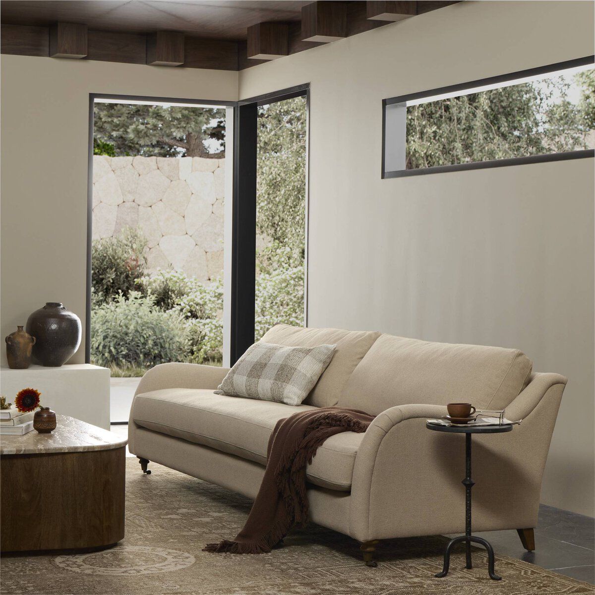 Lynne Sofa