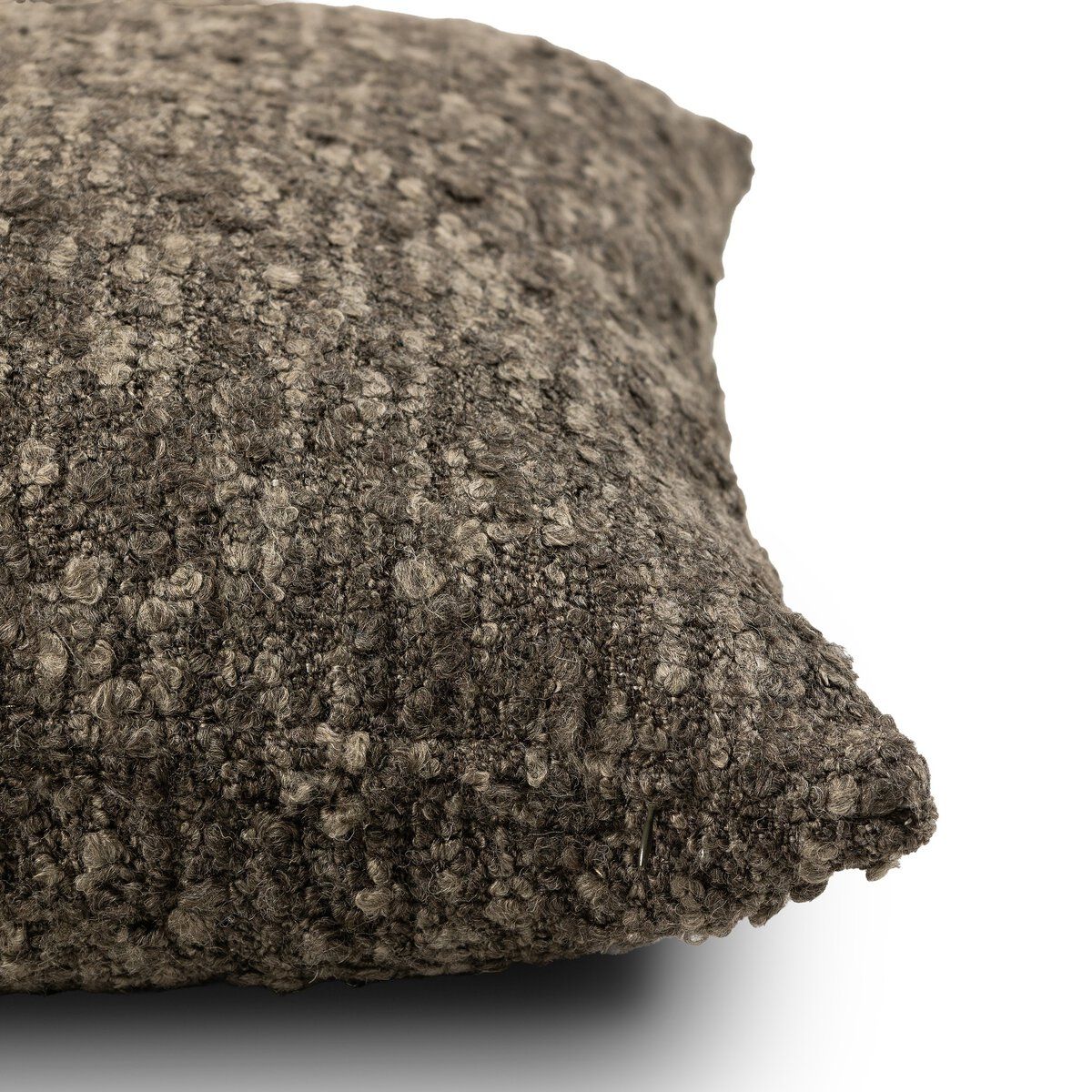 Mirelle Pillow