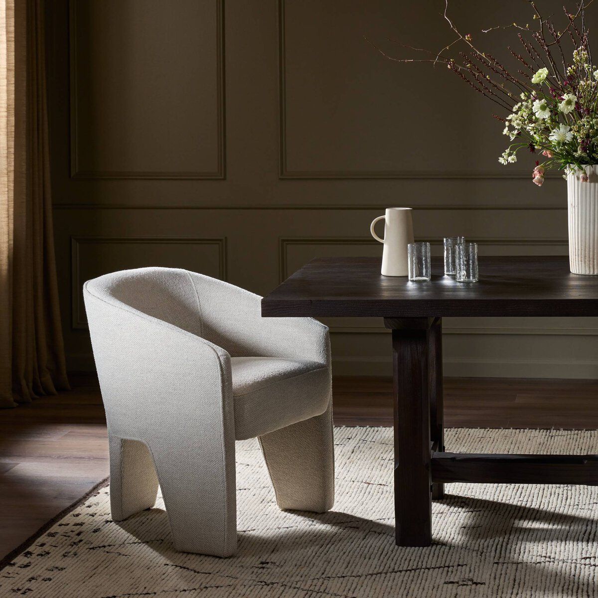 Fae Dining Chair
