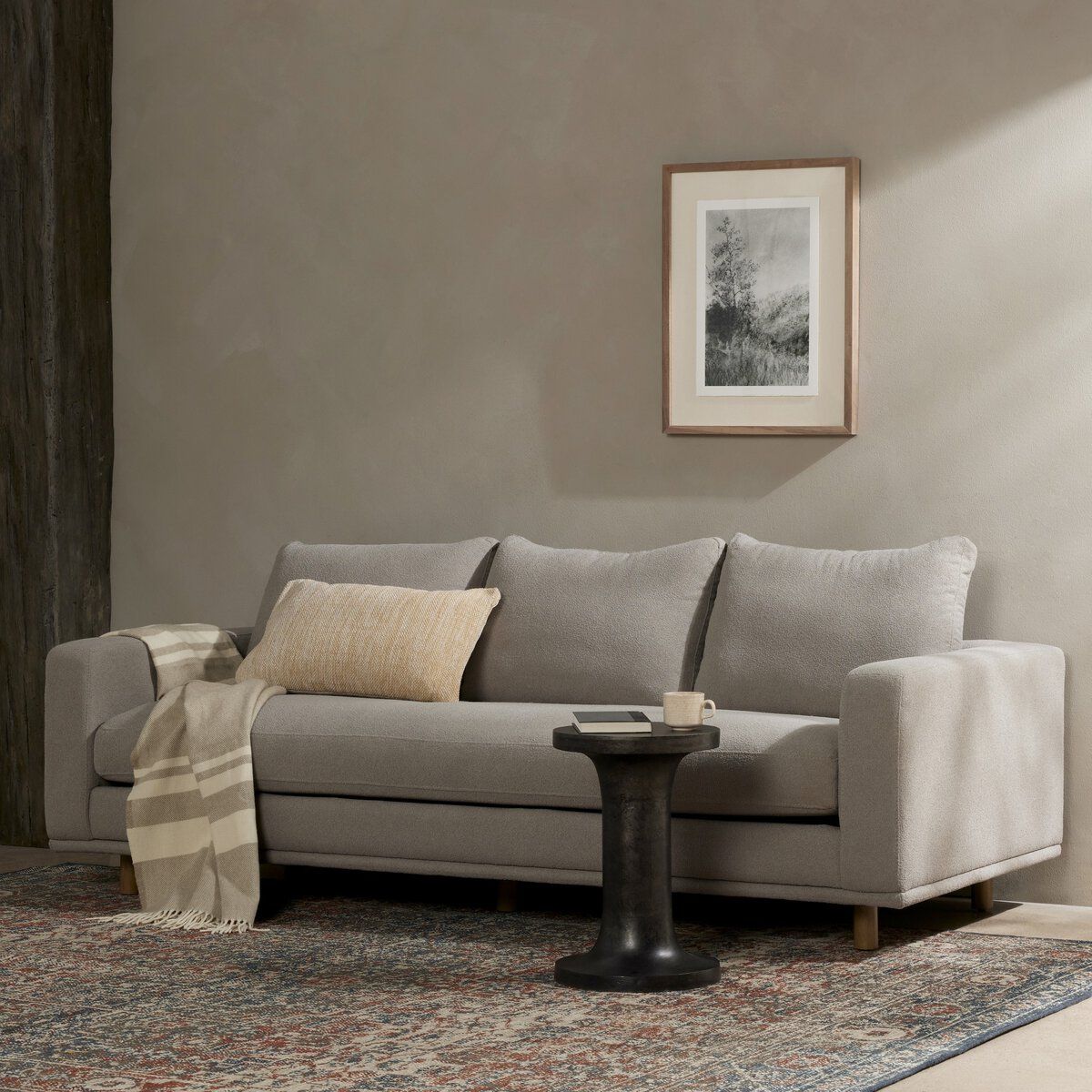 Dom Sofa