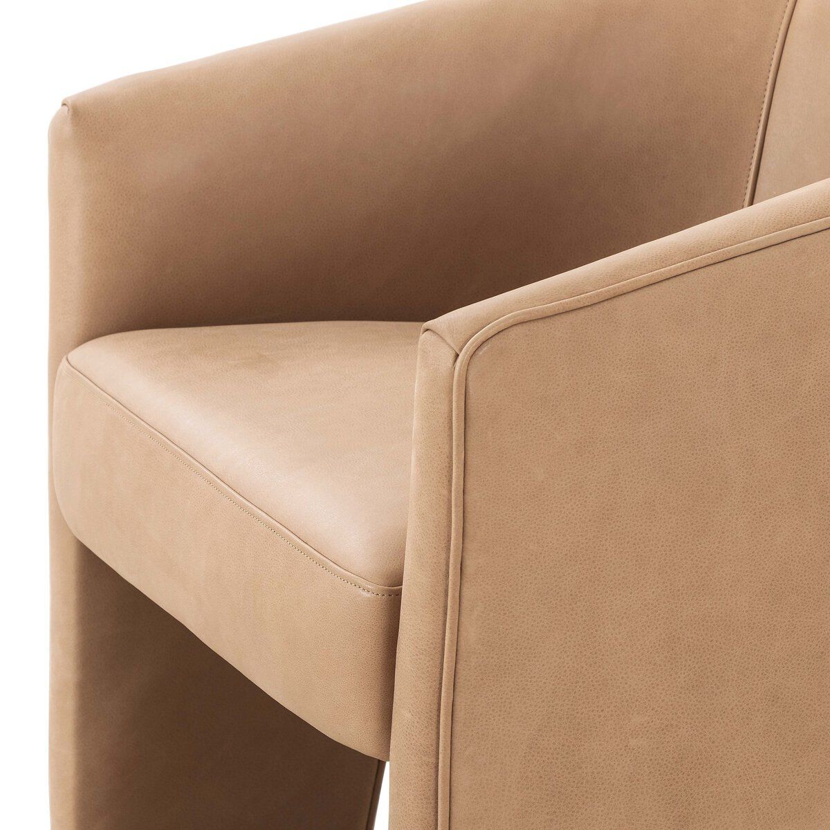 Fae Chair