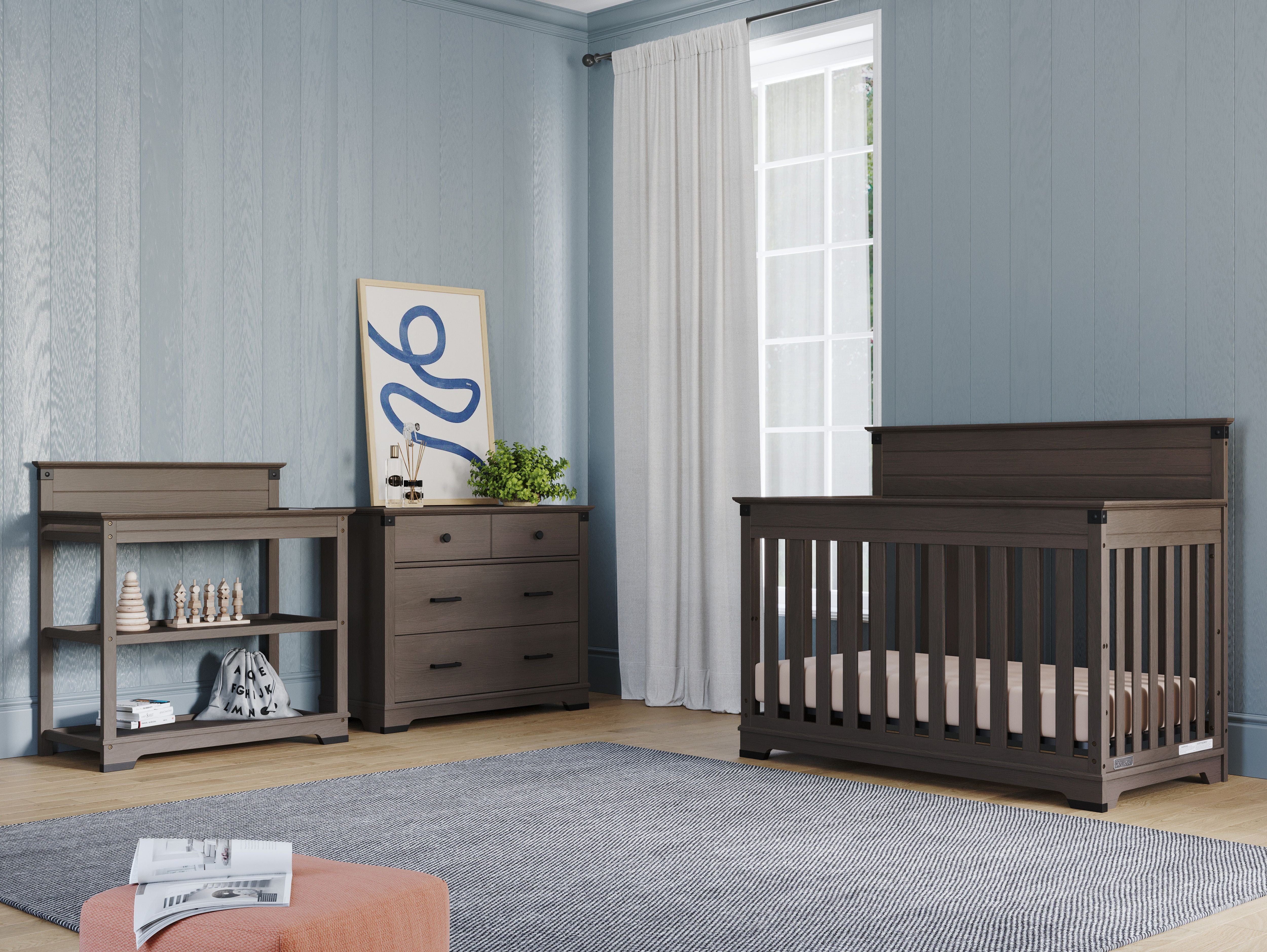 Redmond 3 Drawer Dresser, Dapper Gray