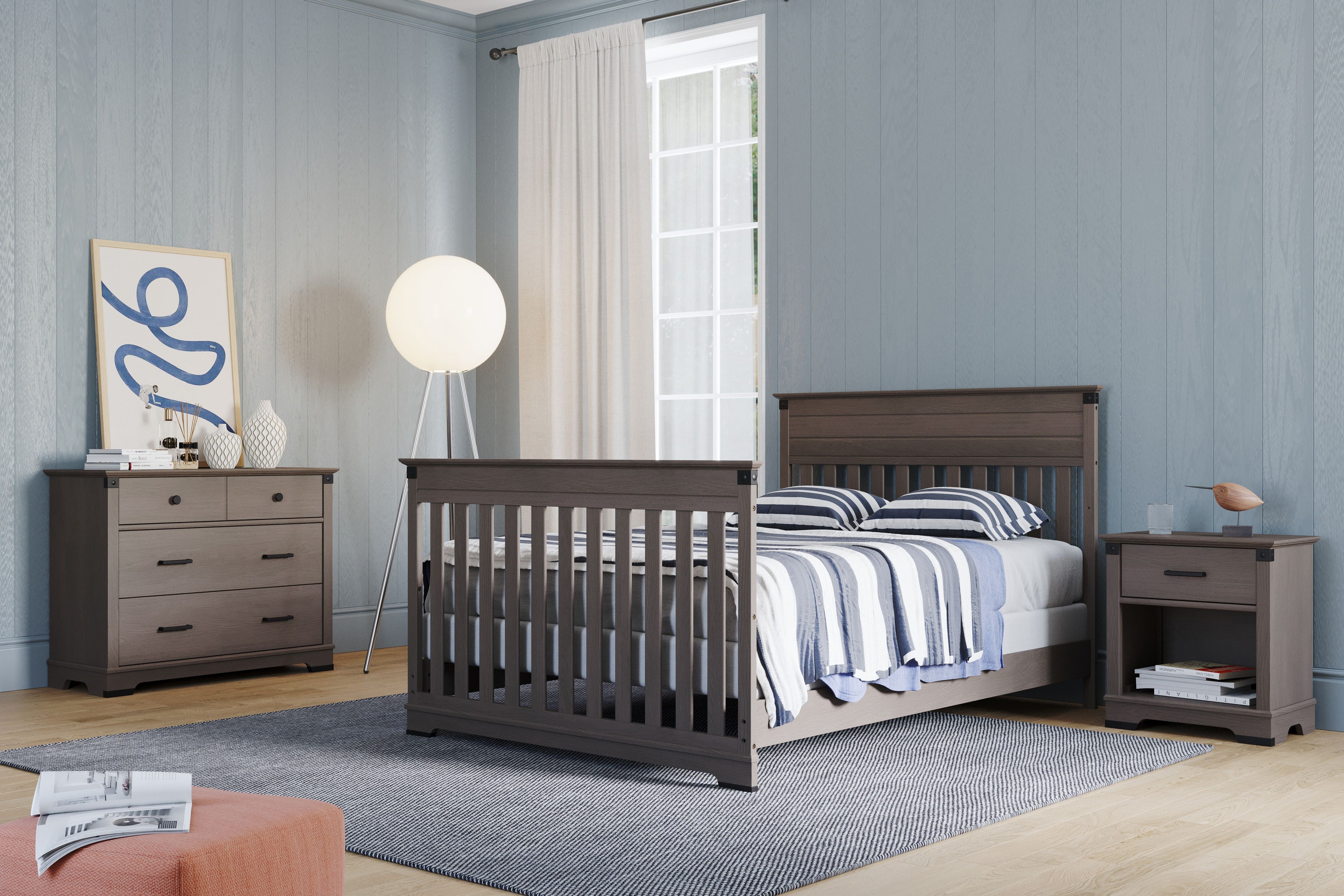Redmond 3 Drawer Dresser, Dapper Gray