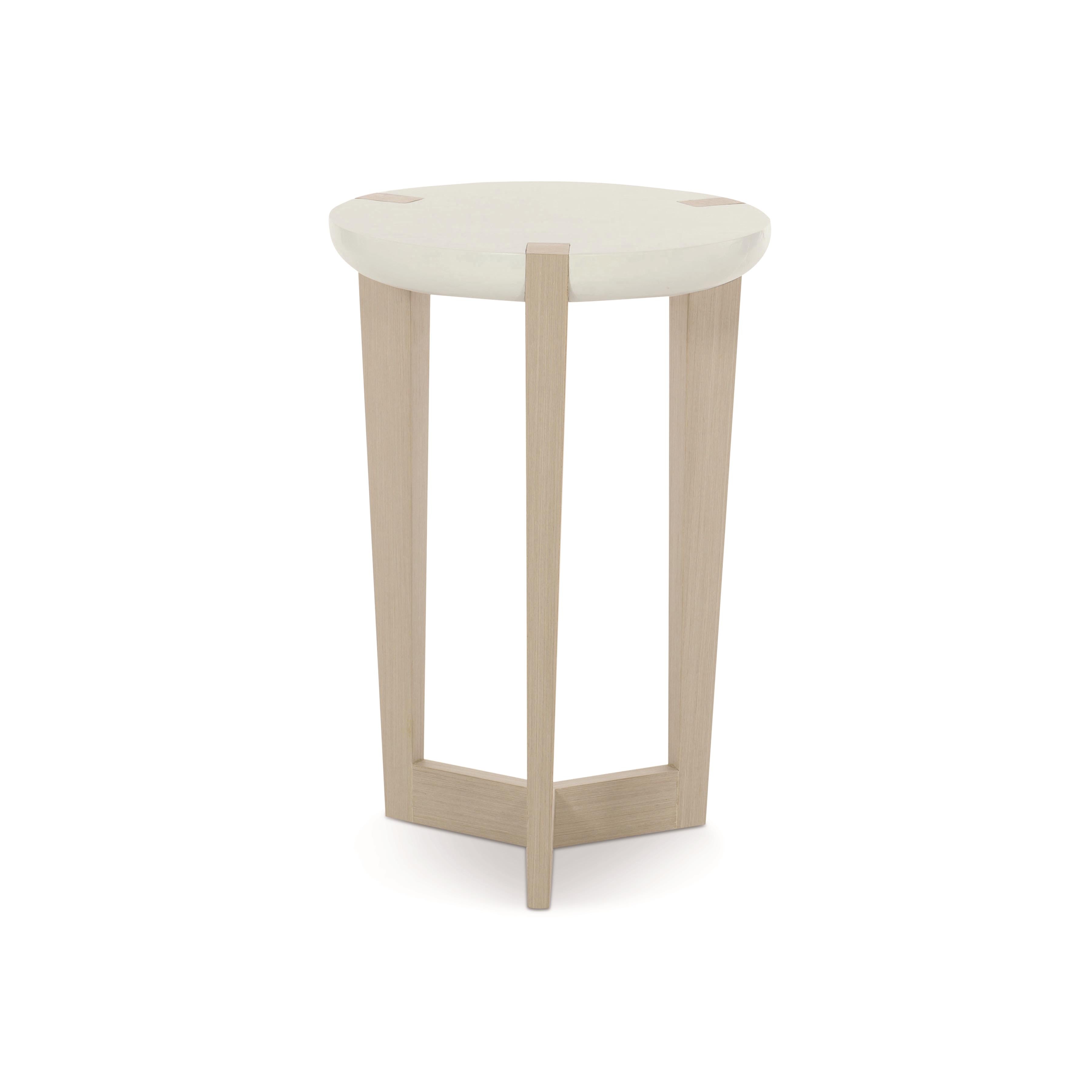 Bernhardt Furniture – Axiom Accent Table