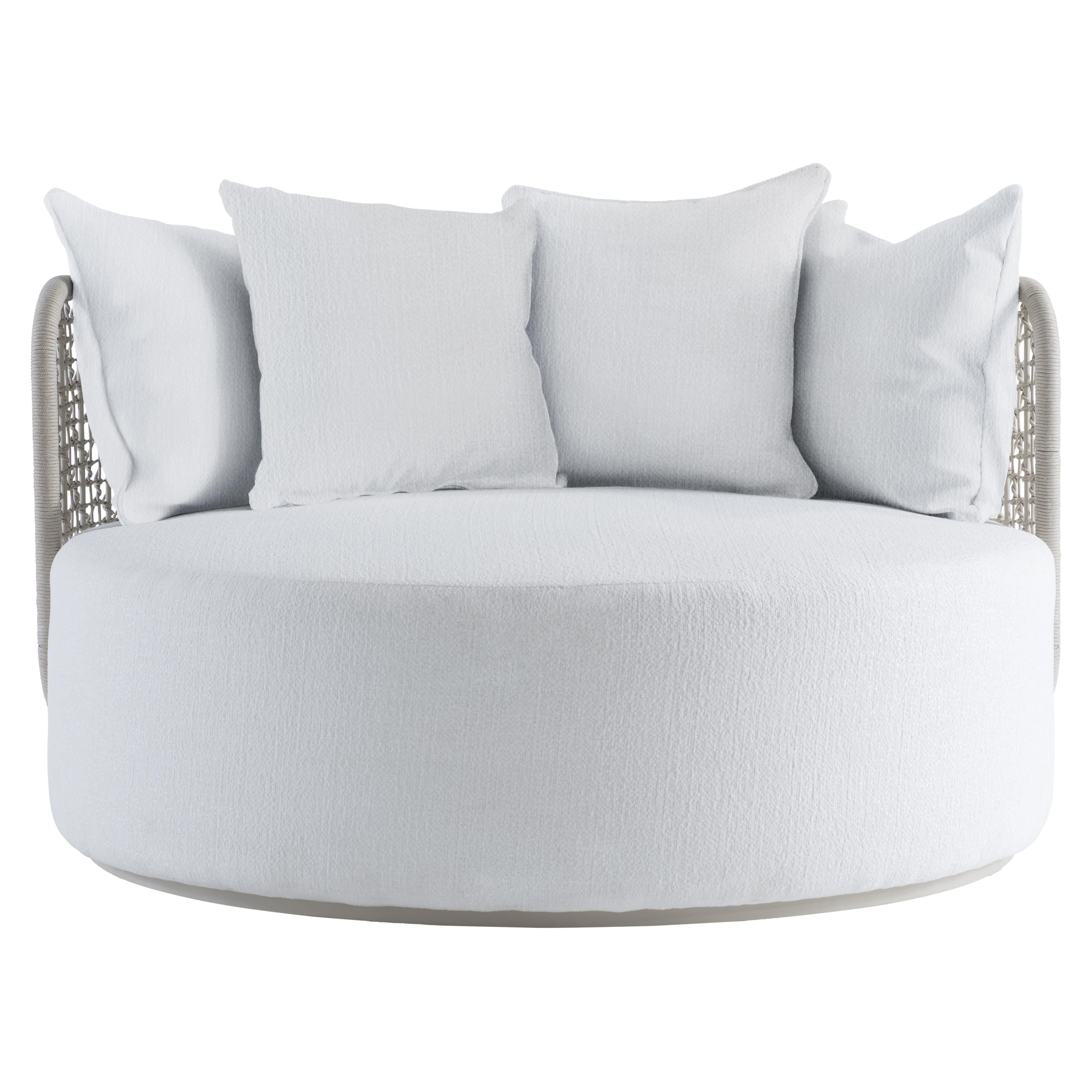 Bernhardt Capella Swivel Outdoor Daybed