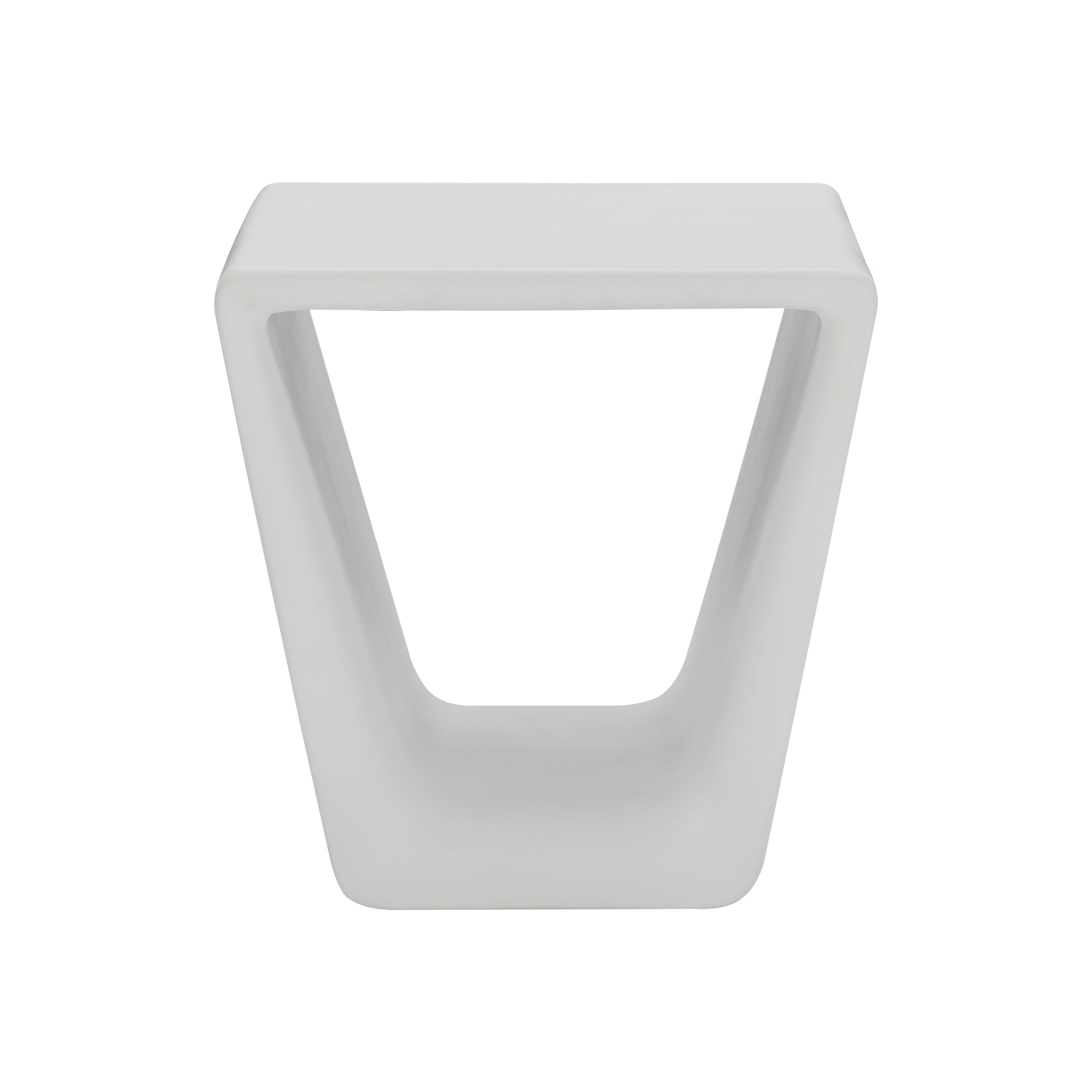 Bernhardt Hyannis Outdoor Accent Table