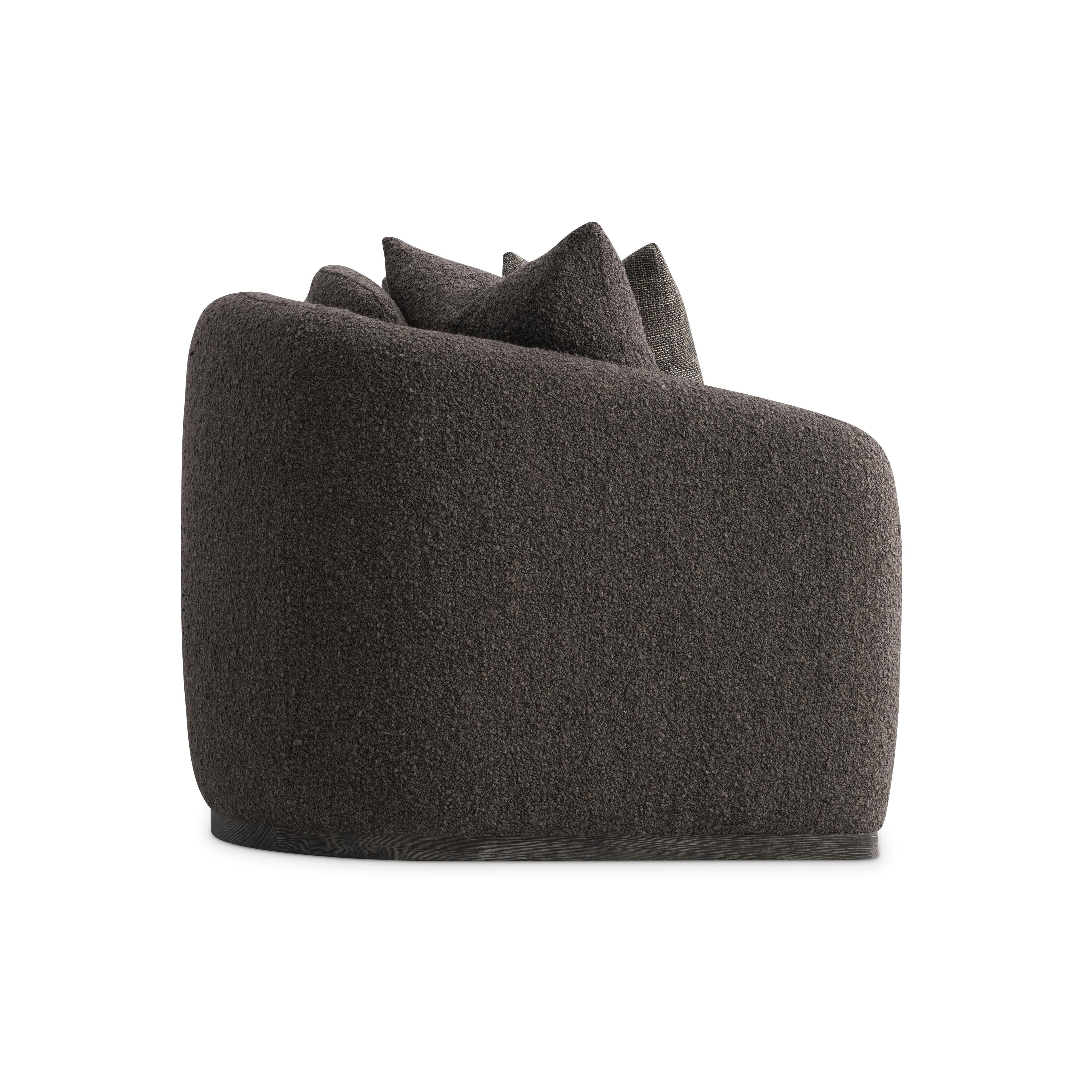 Bernhardt Furniture – Florence Fabric Sofa