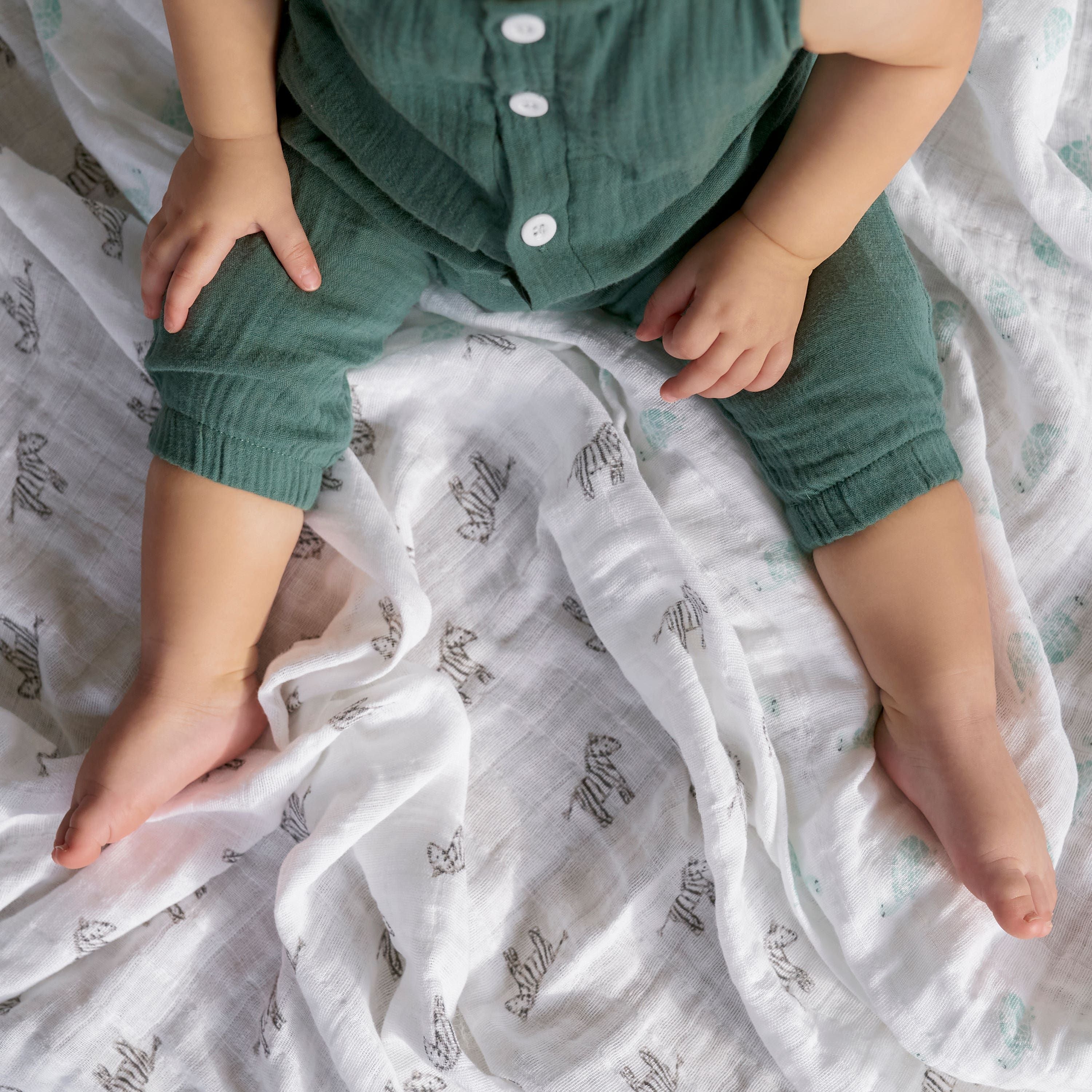 Organic Cotton Muslin Swaddle Blanket 4 Pack
