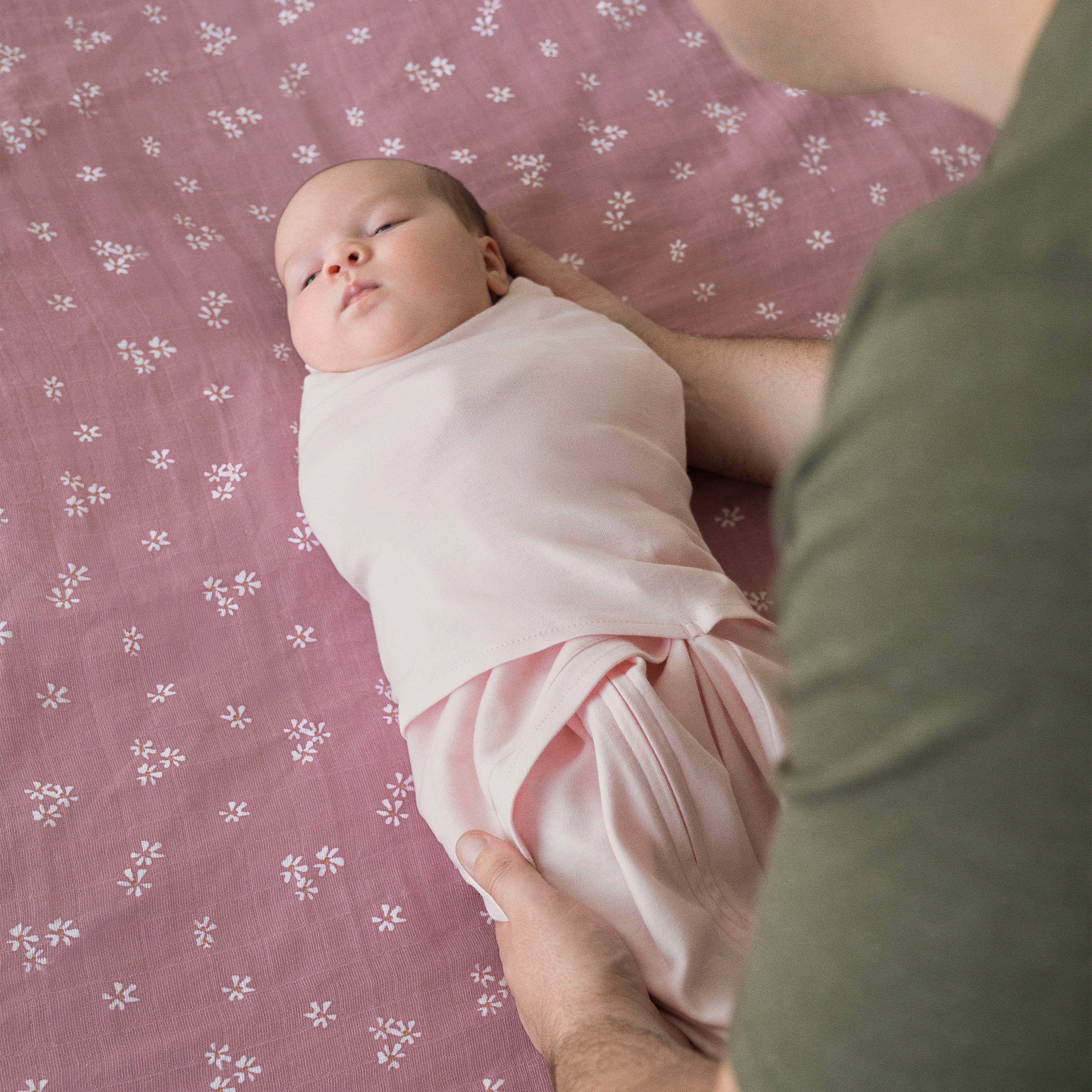 Halo Sleep Swaddle 100% Organic Cotton Tog 1.5 Newborn