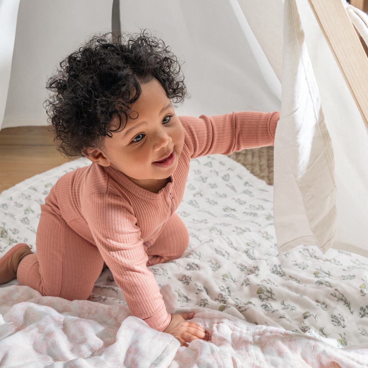 Boutique Silky Soft Muslin Dream Blanket
