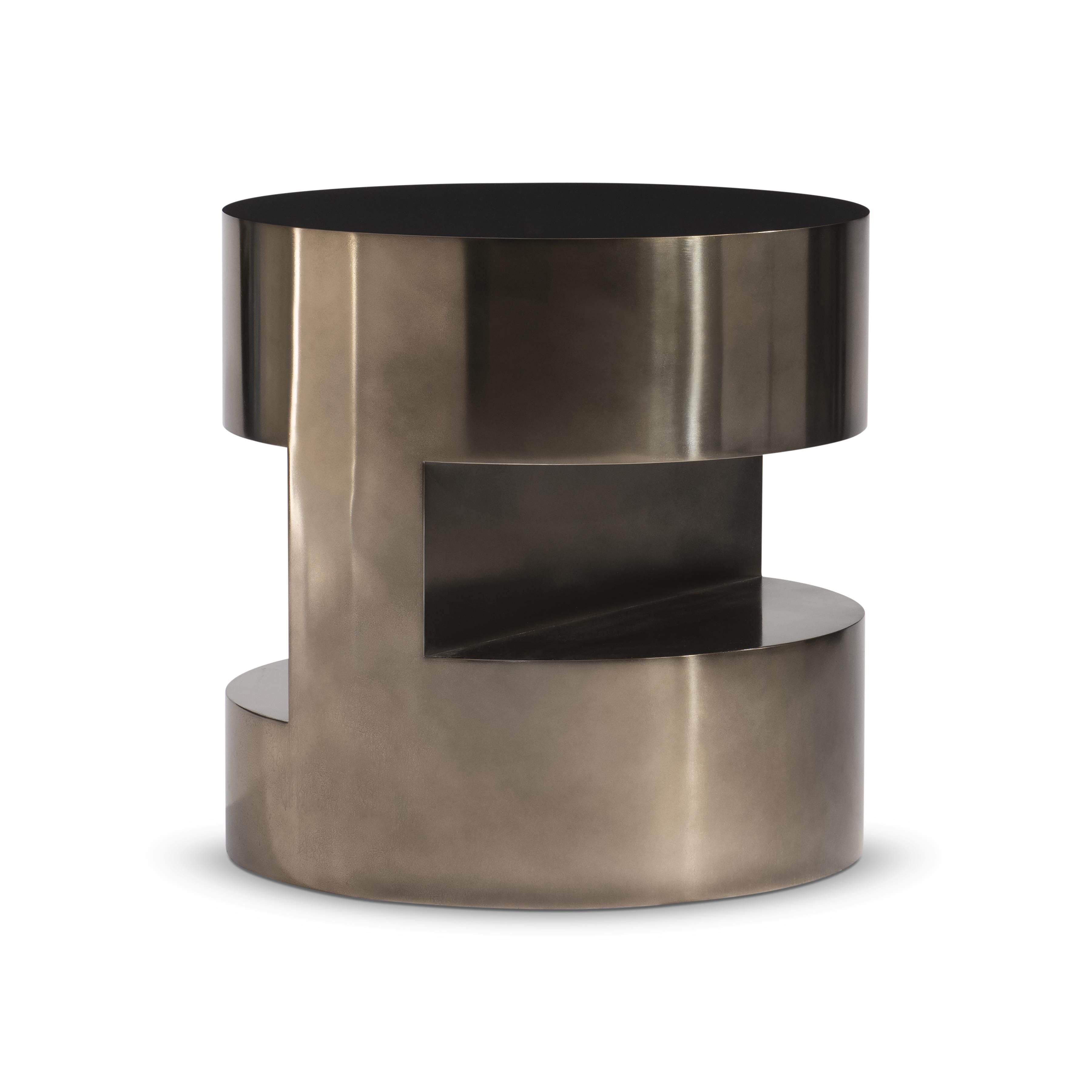 Bernhardt Furniture – Cassie Side Table