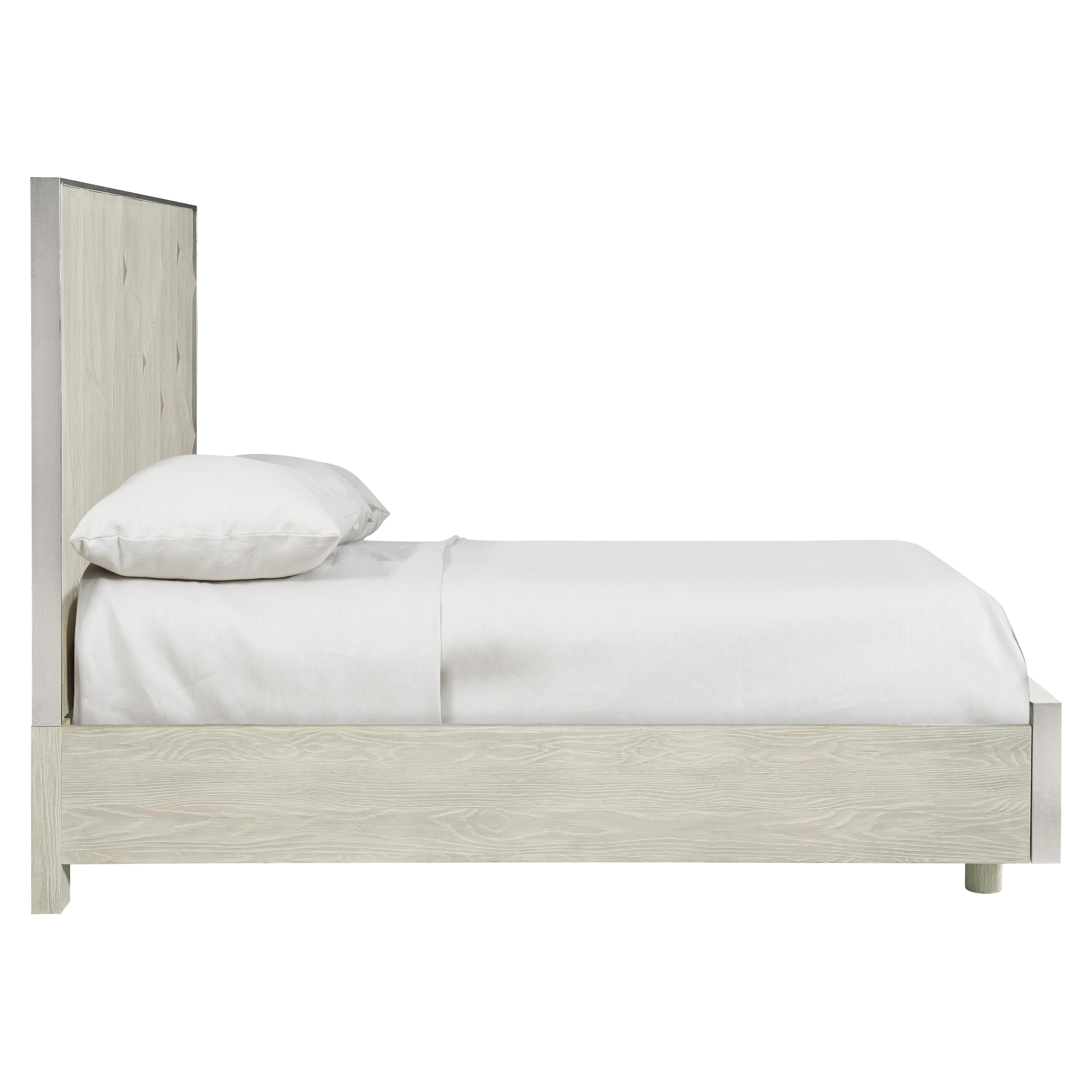 Bernhardt Furniture – Alvarez Panel Bed King