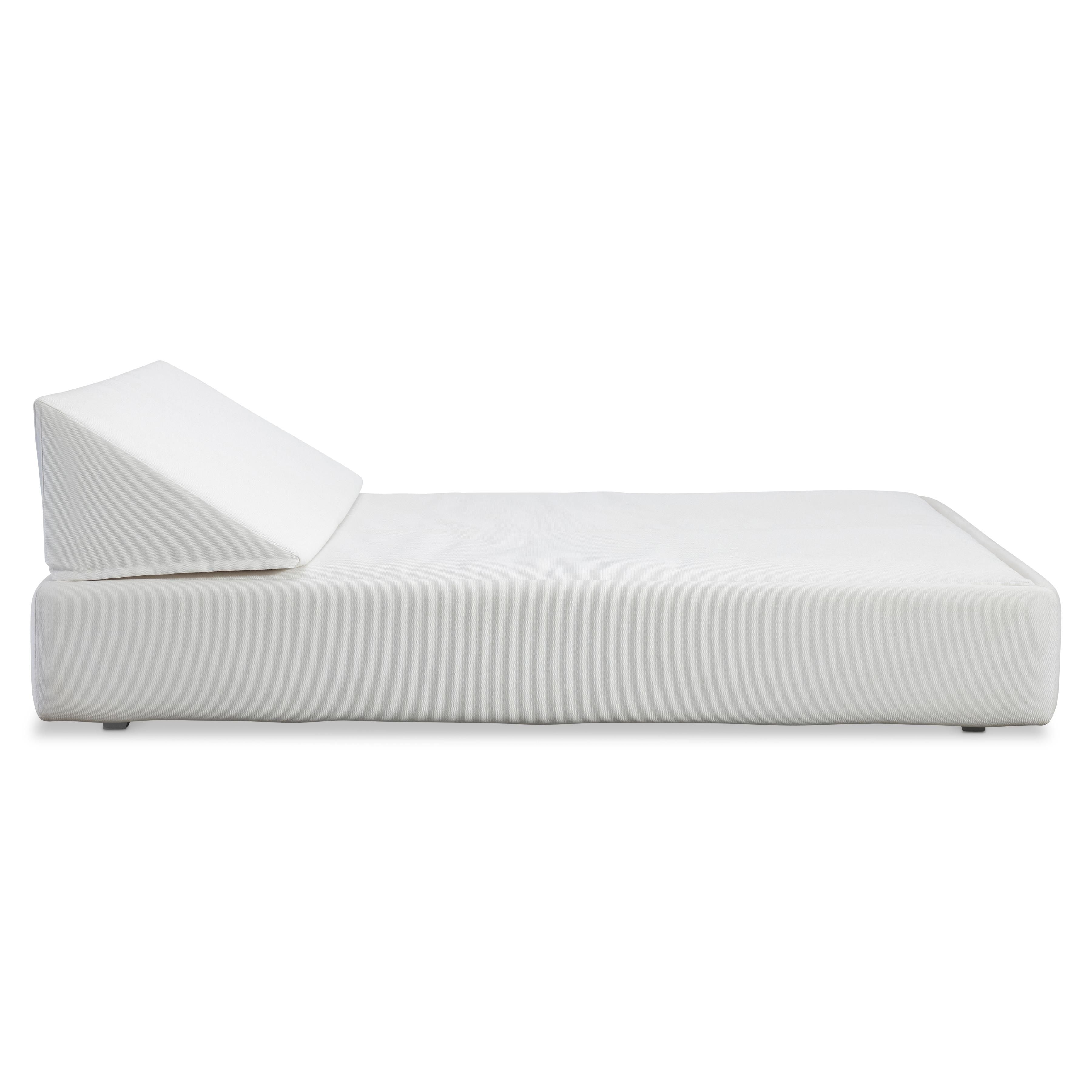 Bernhardt Rio Outdoor Daybed
