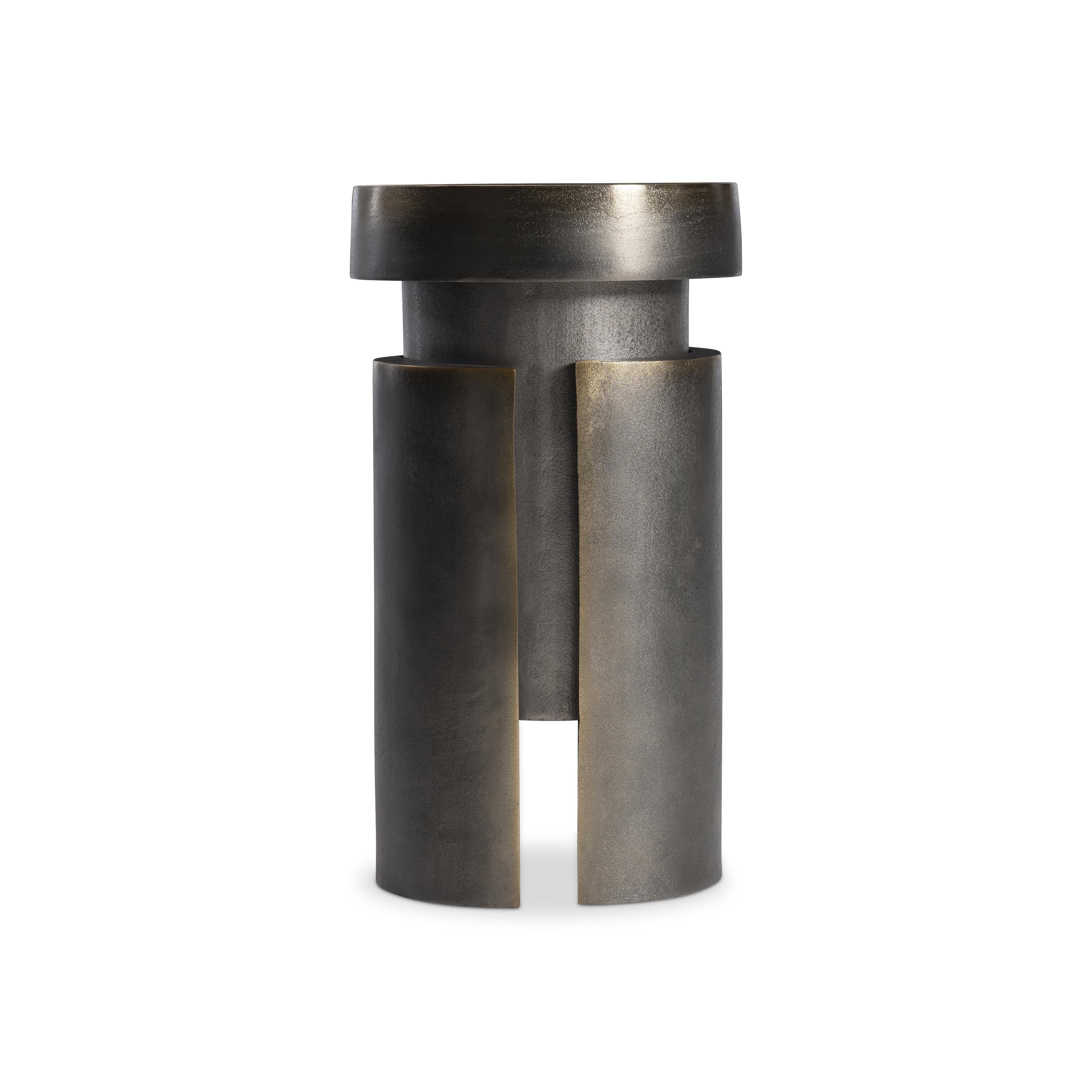 Bernhardt Furniture – Avi Accent Table