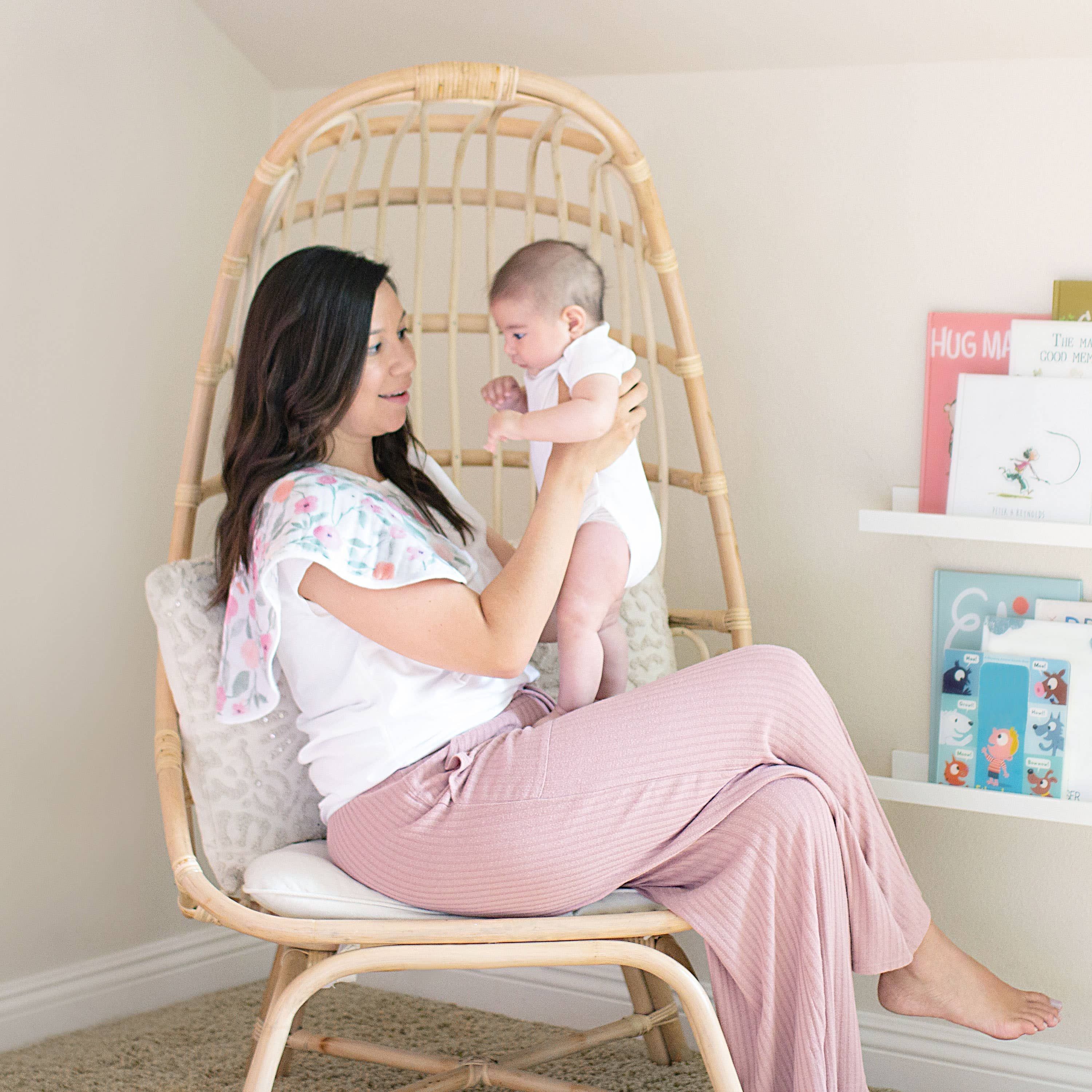 Boutique 100% Cotton Muslin Burpy Bibs 2 Pack