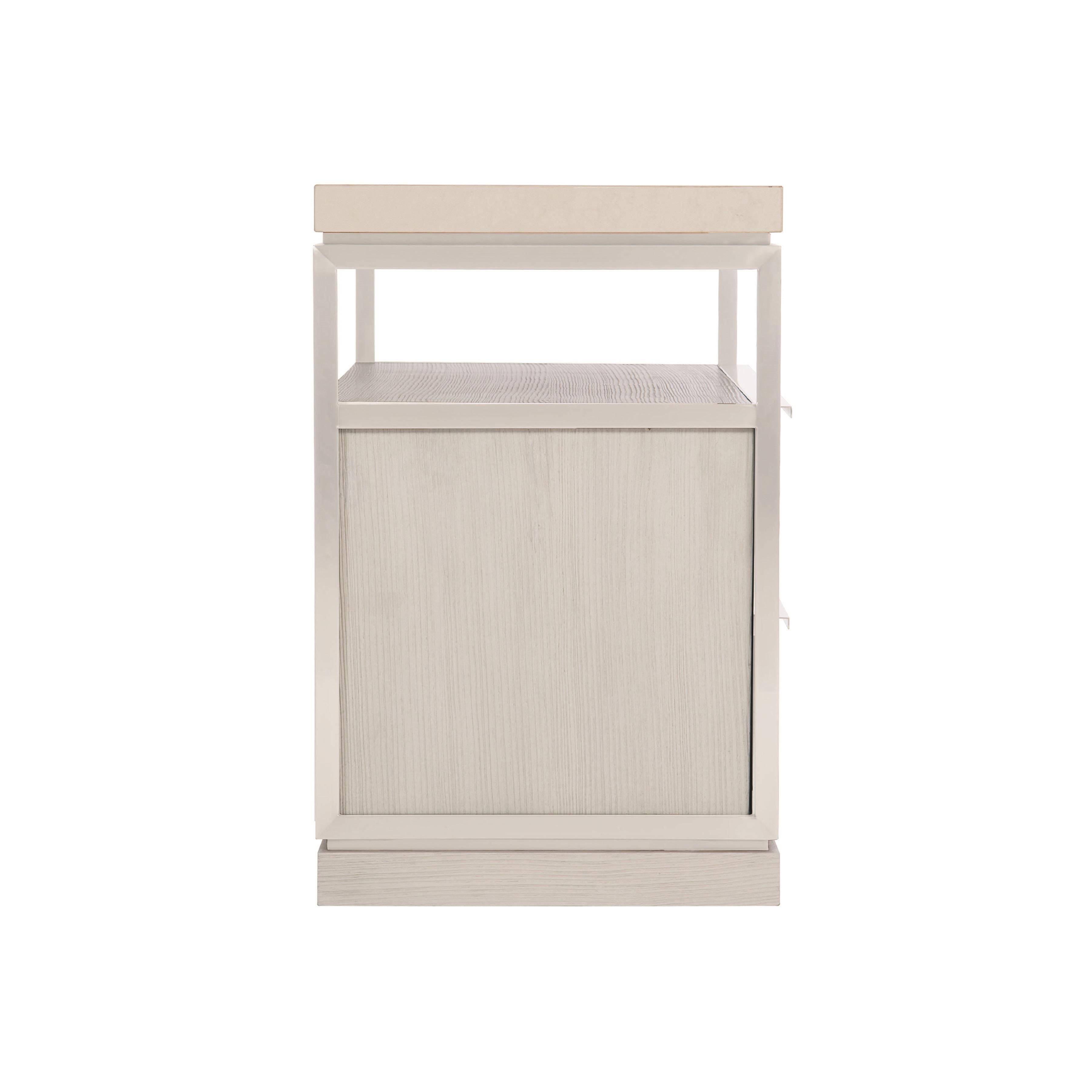Bernhardt Furniture – Bryne Nightstand