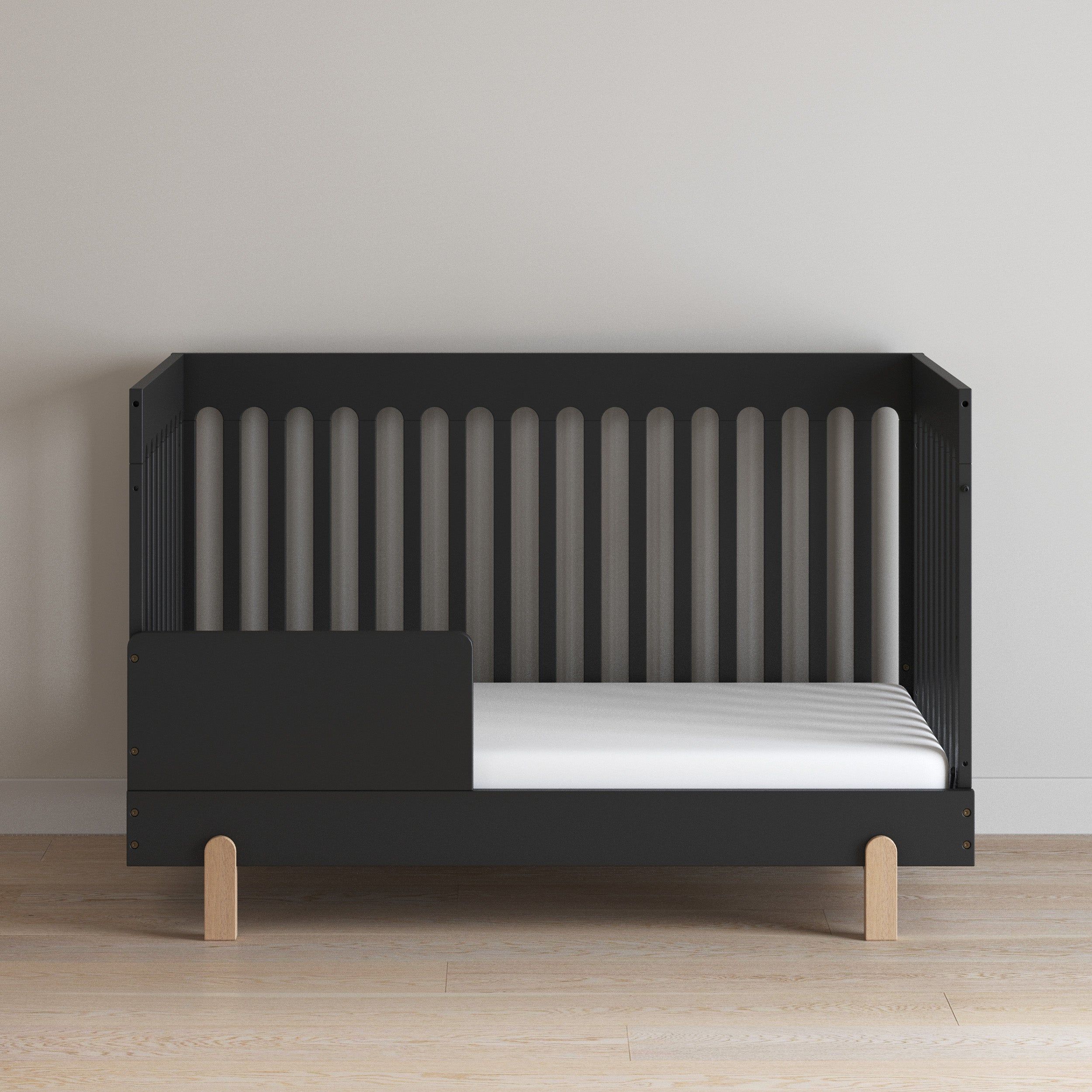 F09505 - Toddler Guard Rail, Caviar Black