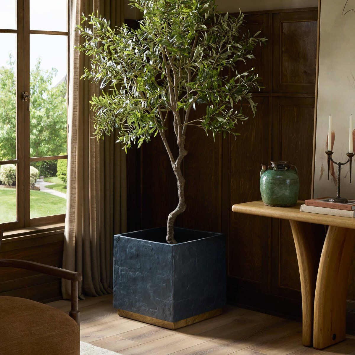 Ely Planter