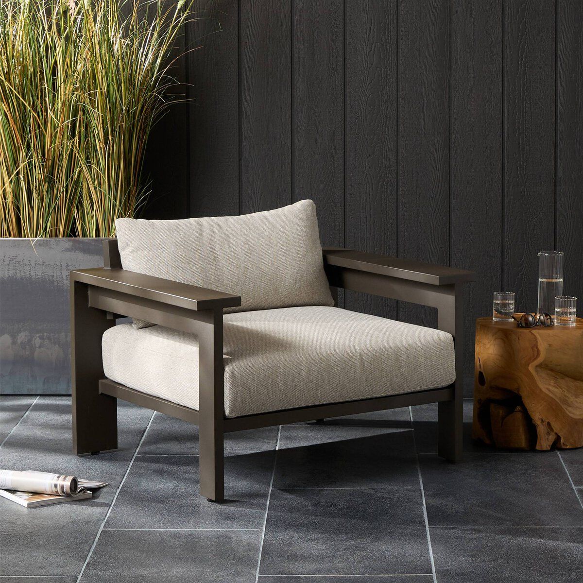 Hyder Outdoor Chair