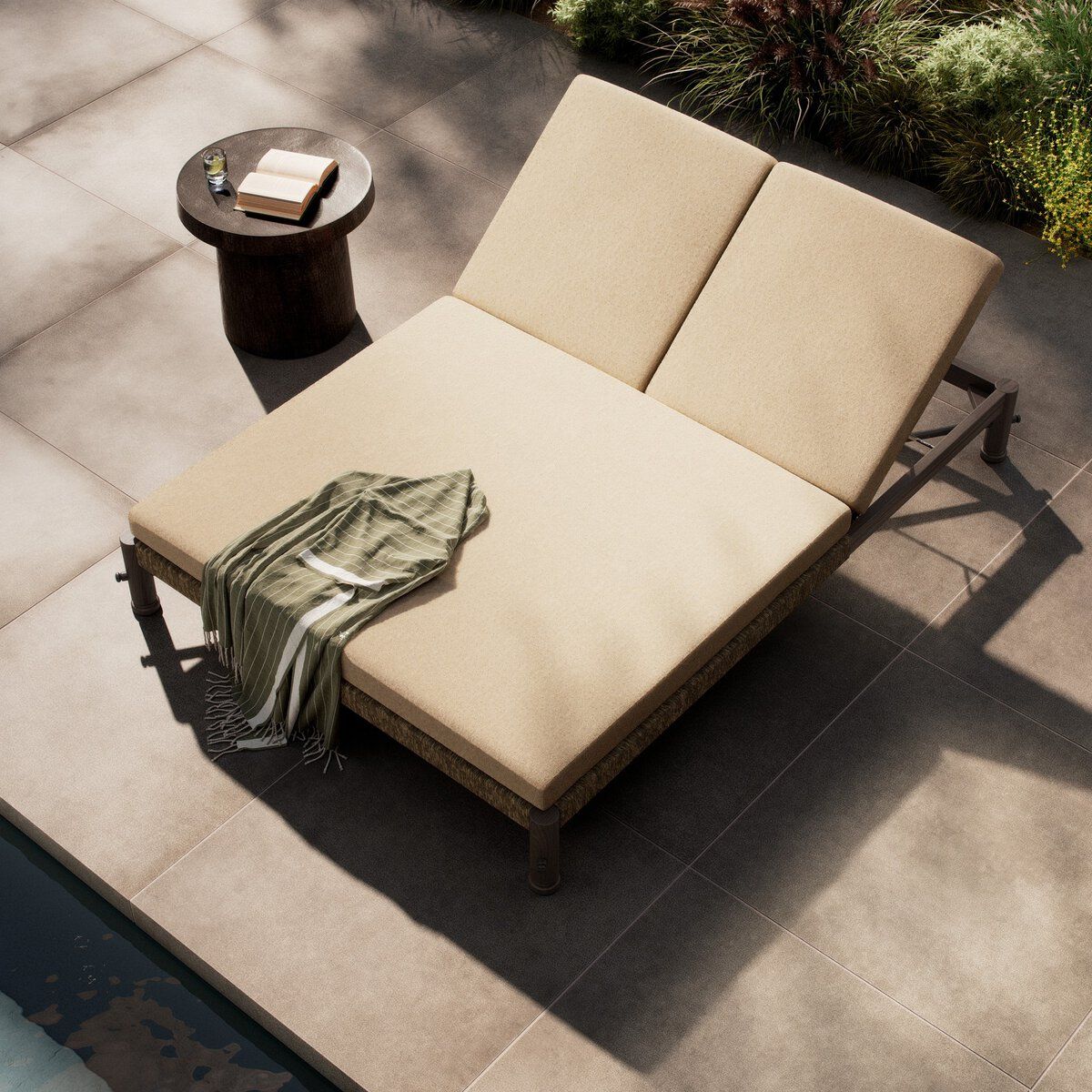 Finnegan Outdoor Double Chaise