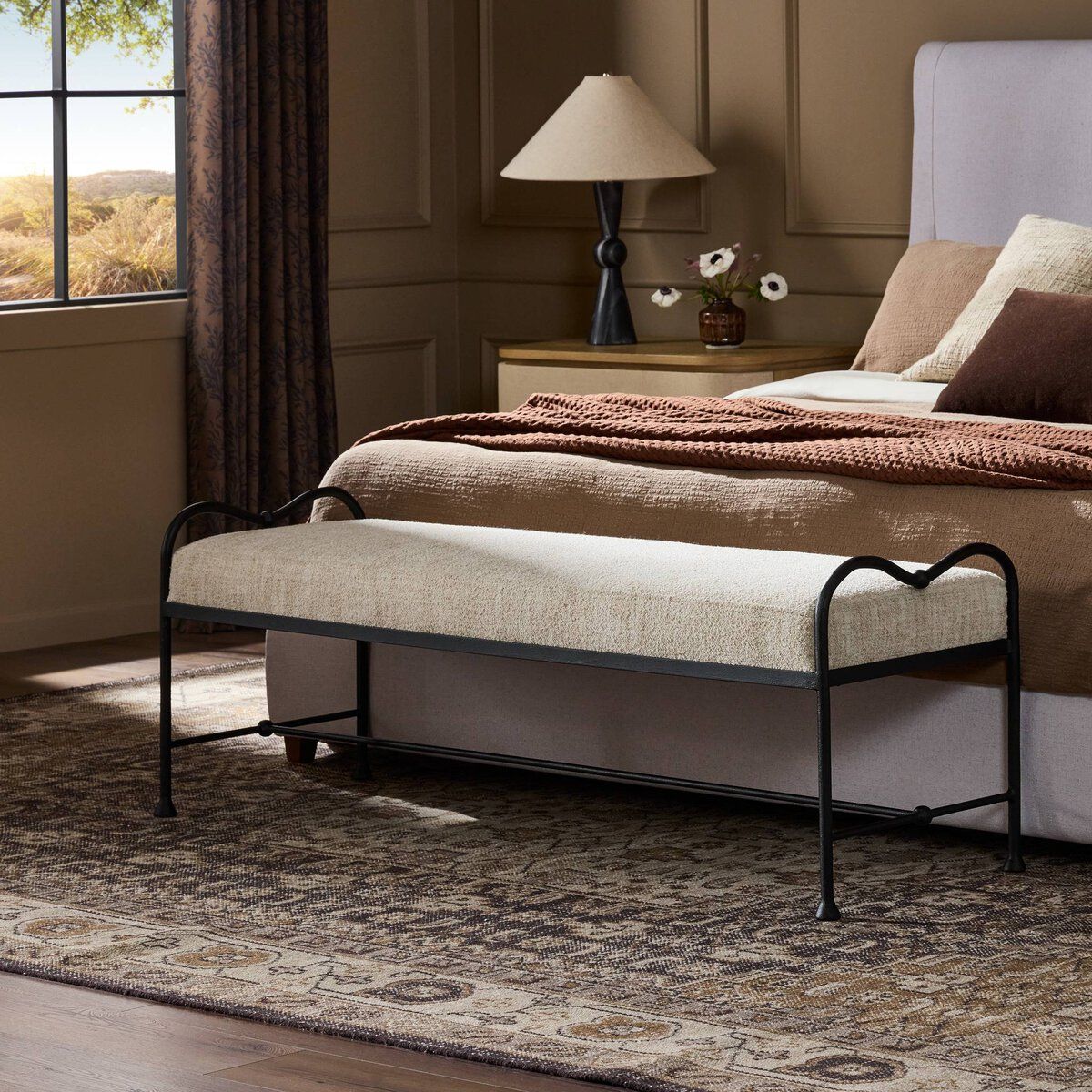 Leona Accent Bench