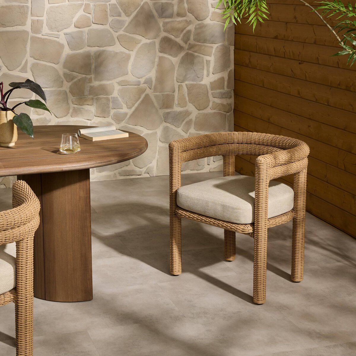 Tacova Outdoor Dining Chair