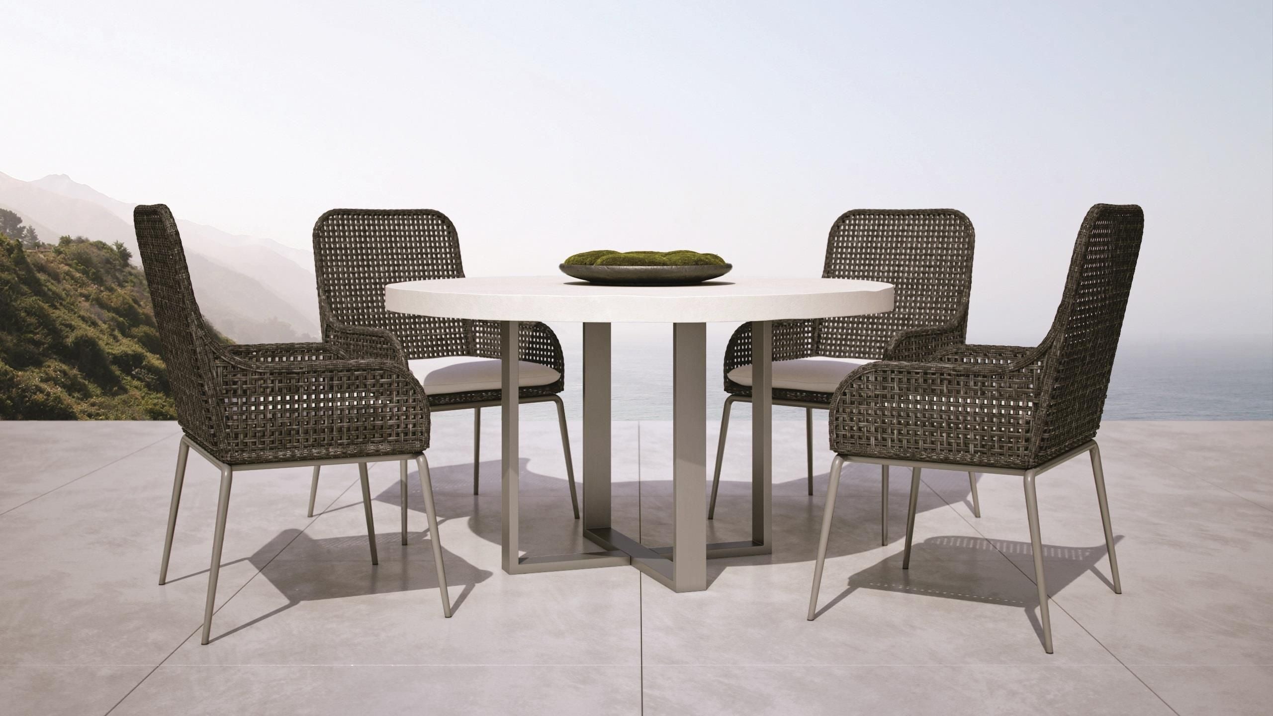 Bernhardt Del Mar Outdoor Dining Table