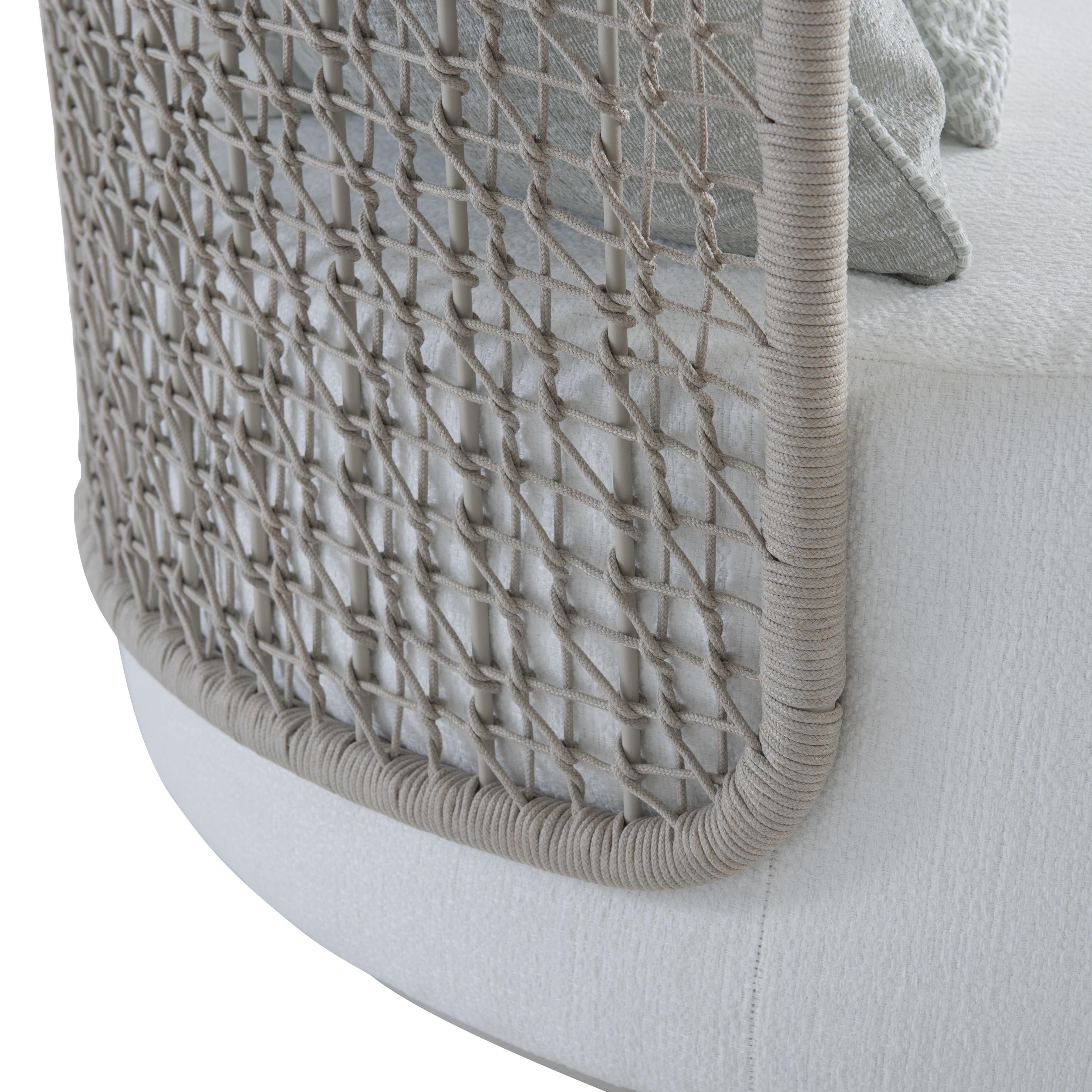 Bernhardt Capella Swivel Outdoor Daybed