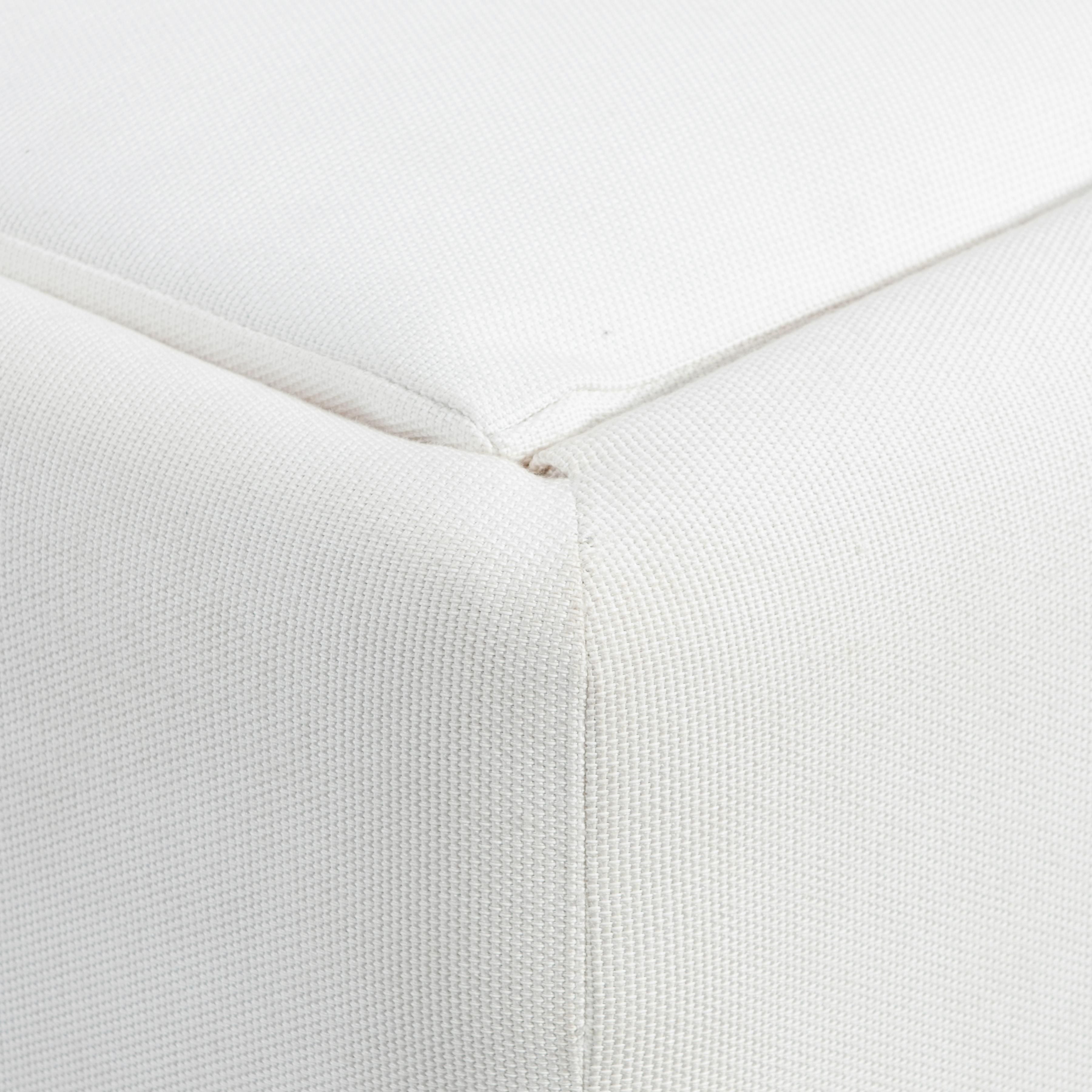 Bernhardt Rio Outdoor Daybed