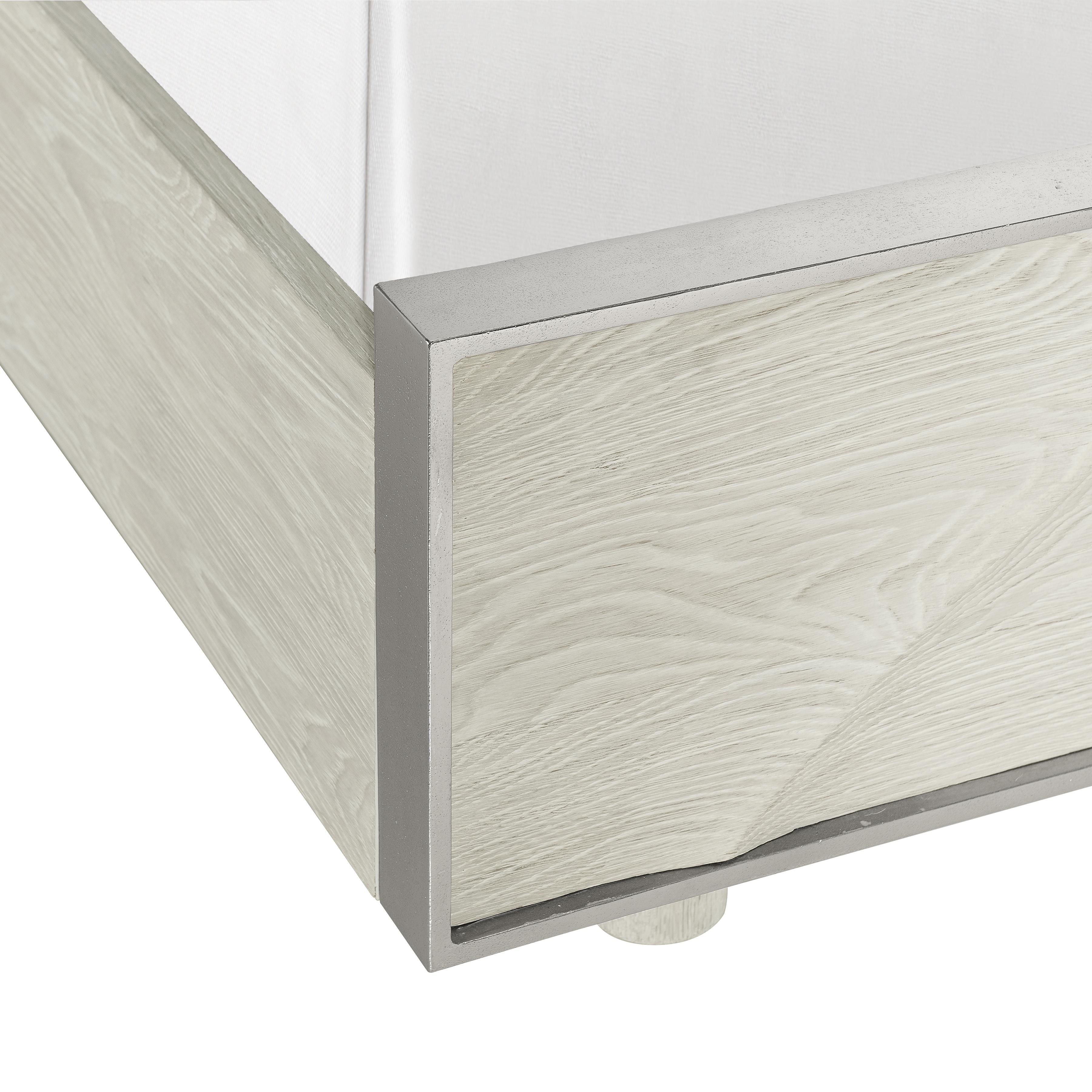 Bernhardt Furniture – Alvarez Panel Bed King