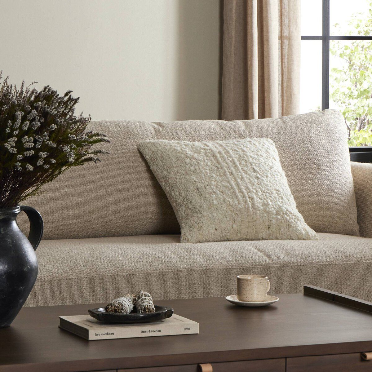 Balia Pillow