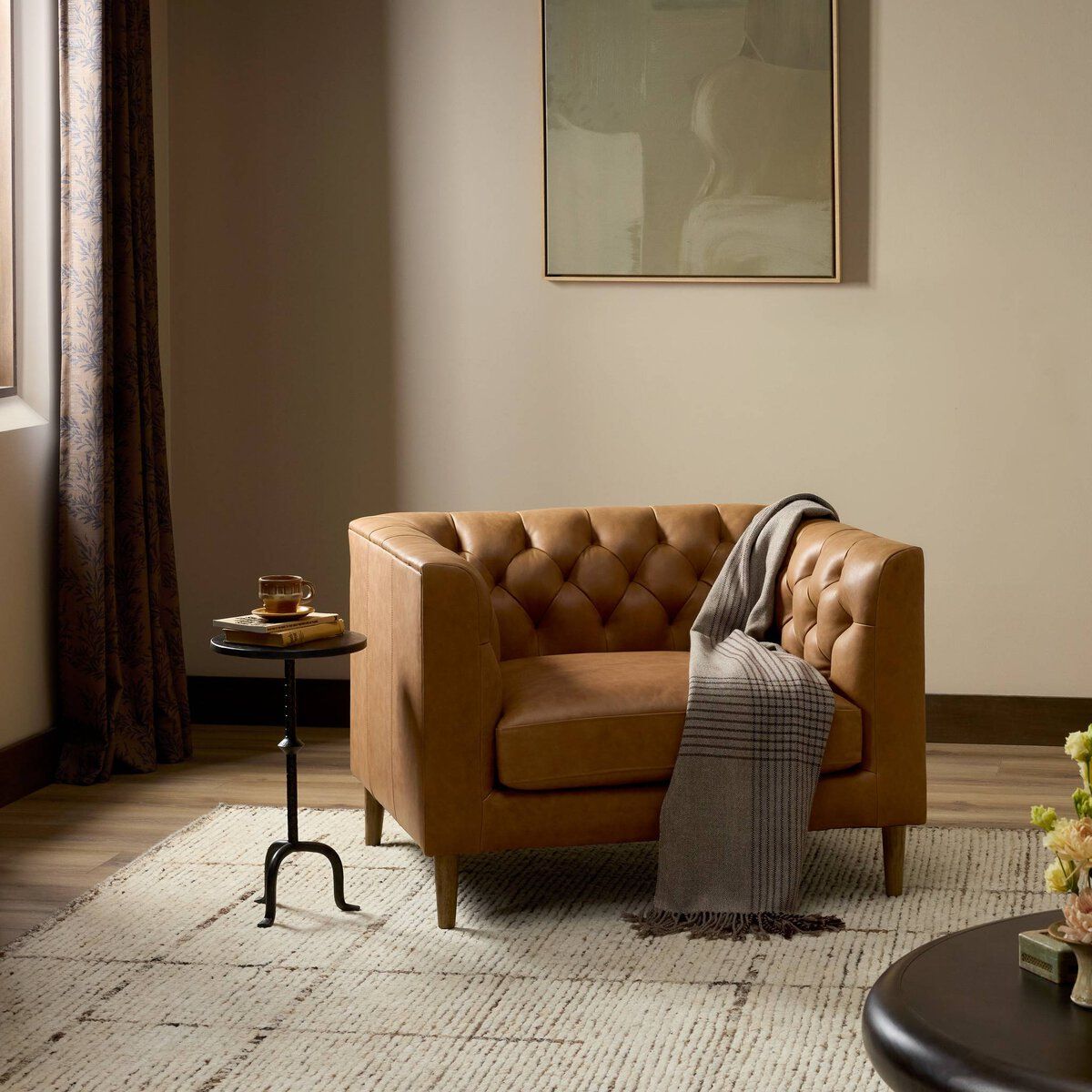 Thurston Rounded Leg Chair